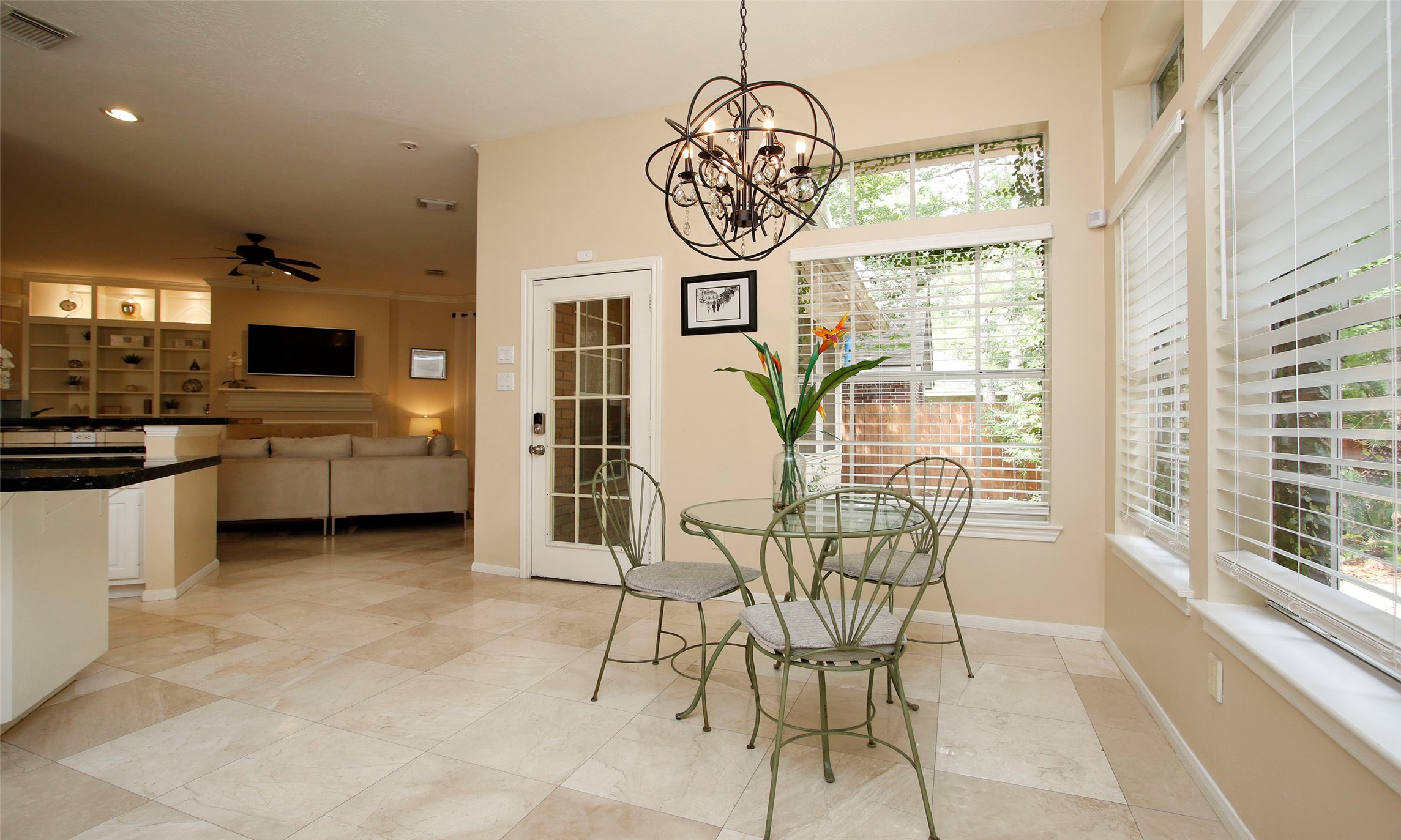 19 E Sunny Slope Circle Property Photo 18