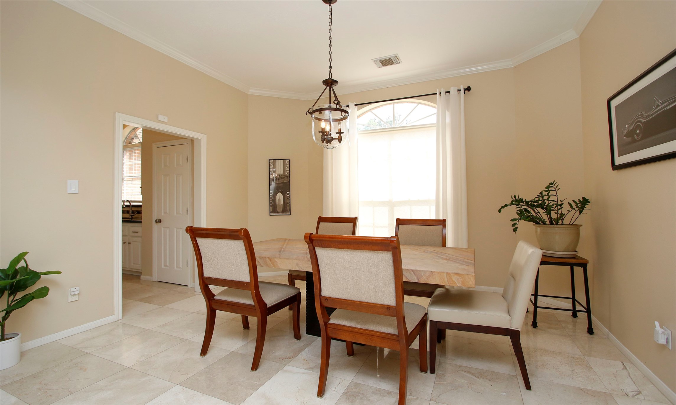 19 E Sunny Slope Circle Property Photo 21