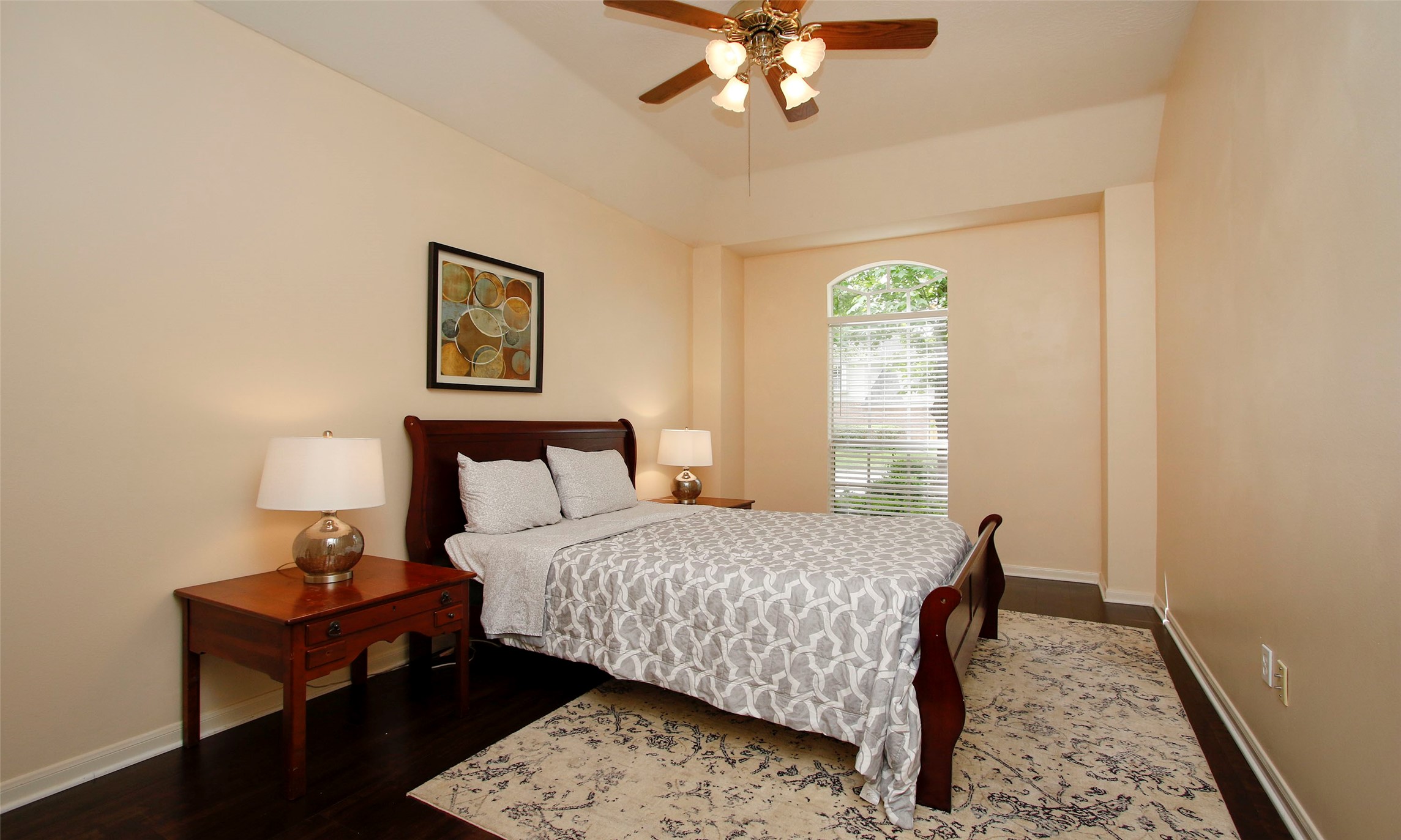 19 E Sunny Slope Circle Property Photo 32