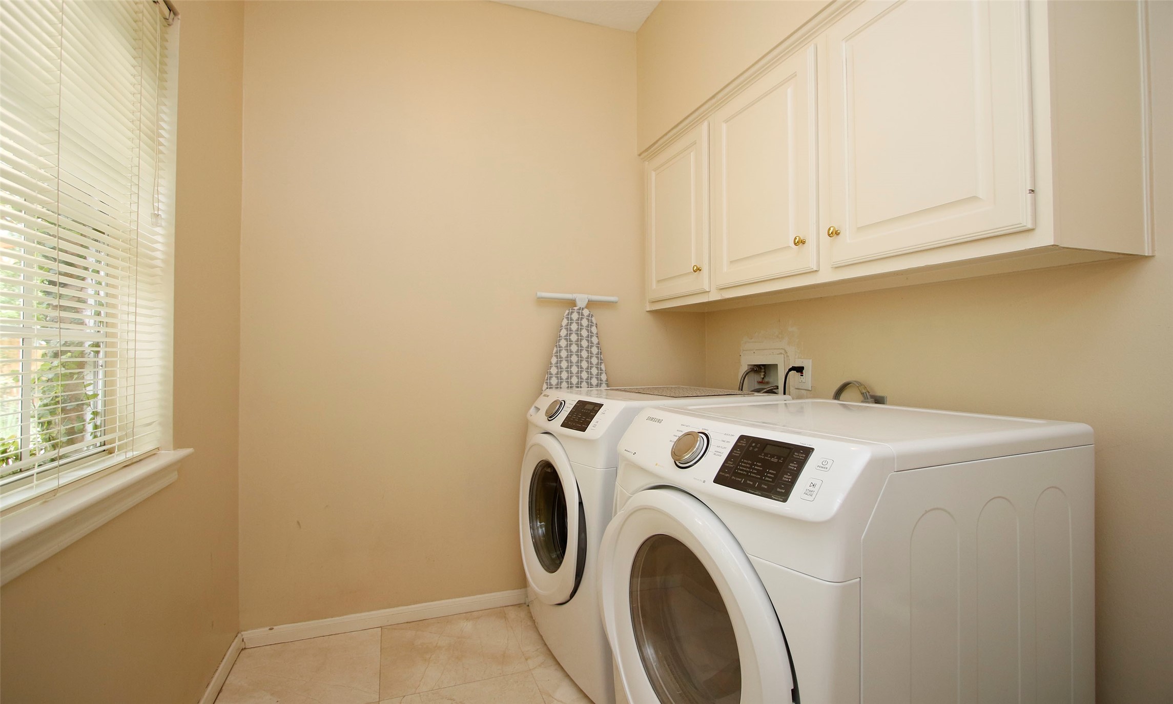 19 E Sunny Slope Circle Property Photo 36