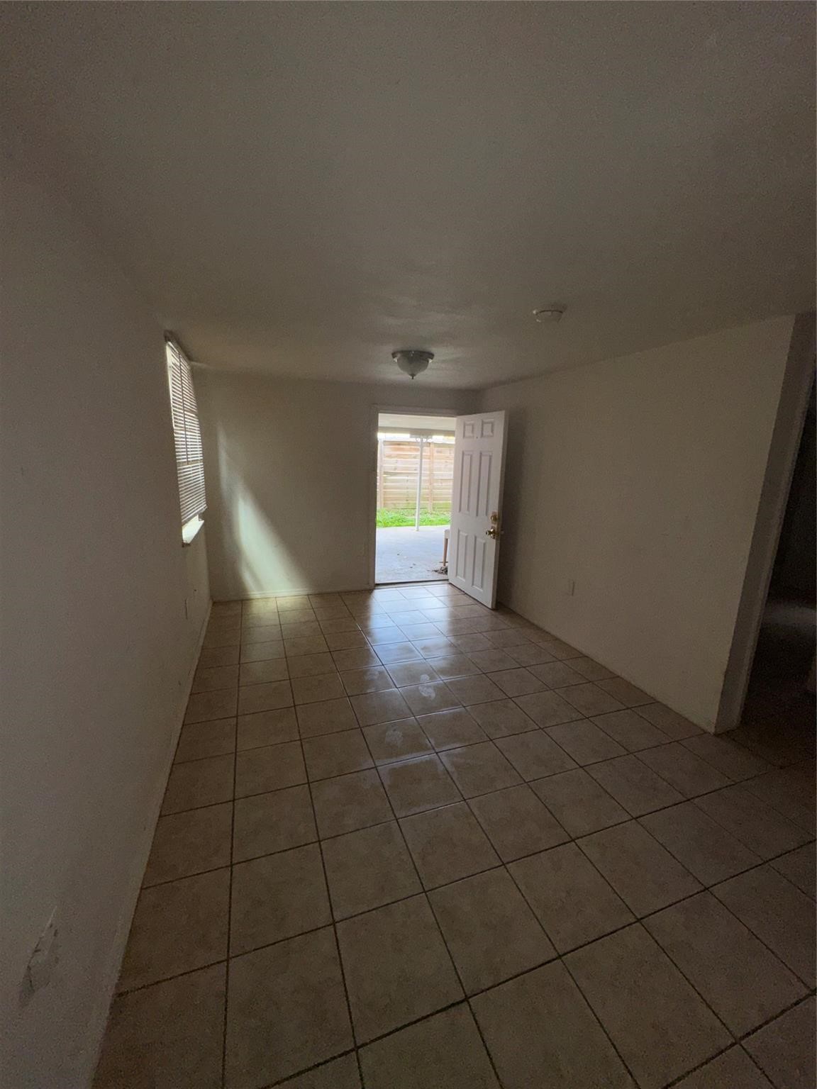 2501 Truxillo Street A Property Photo 3
