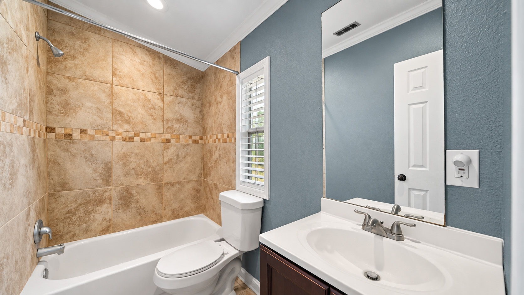 601 W Austin Street Property Photo 18