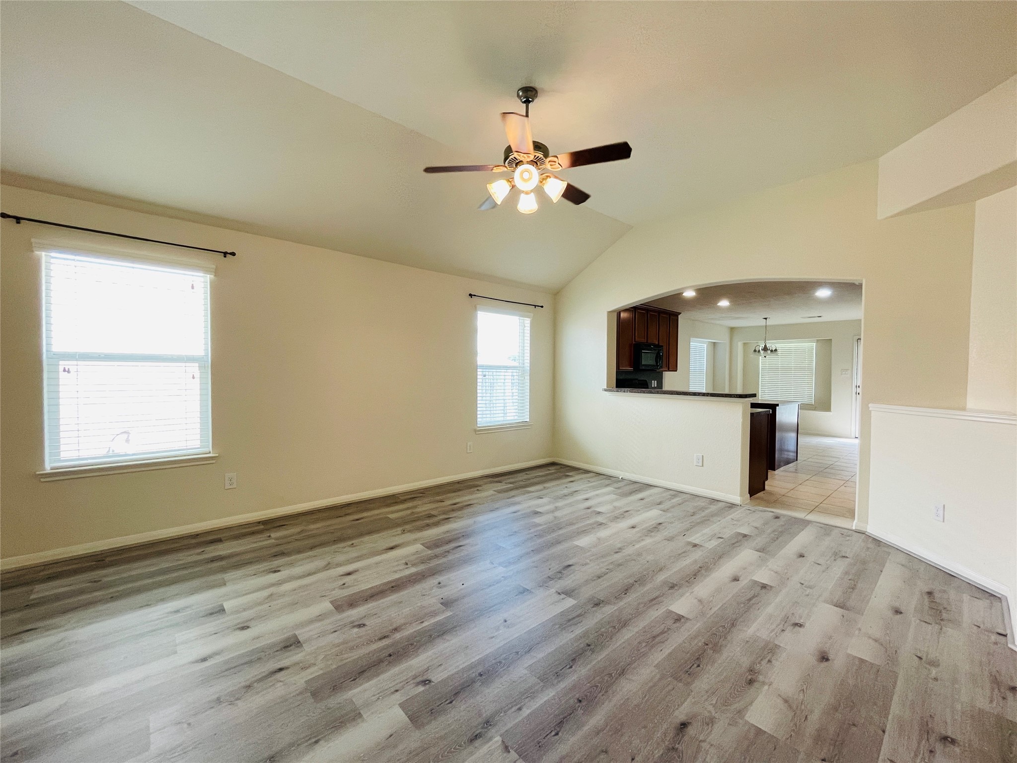 2406 Blue Reef Drive Property Photo 5