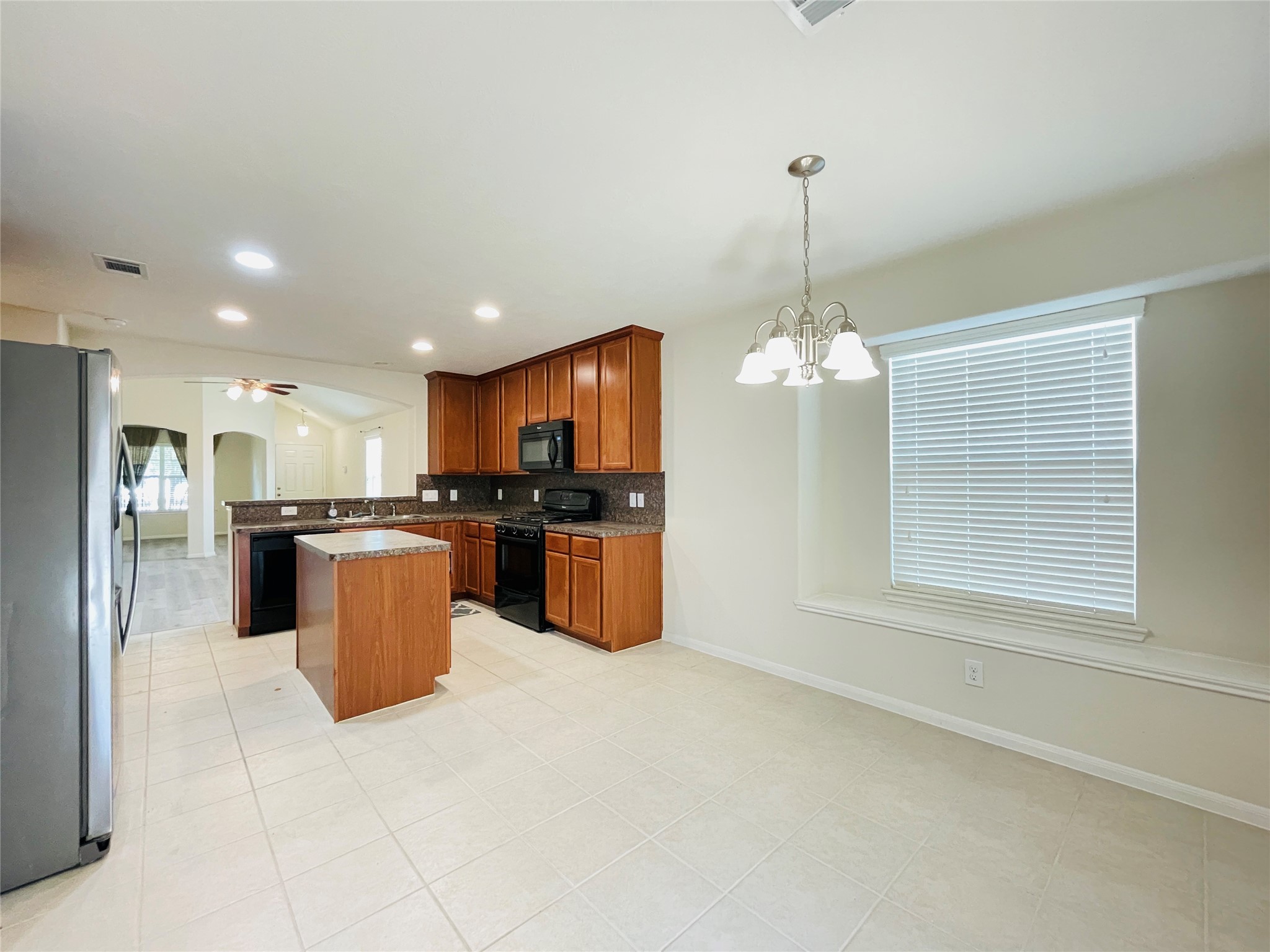 2406 Blue Reef Drive Property Photo 7