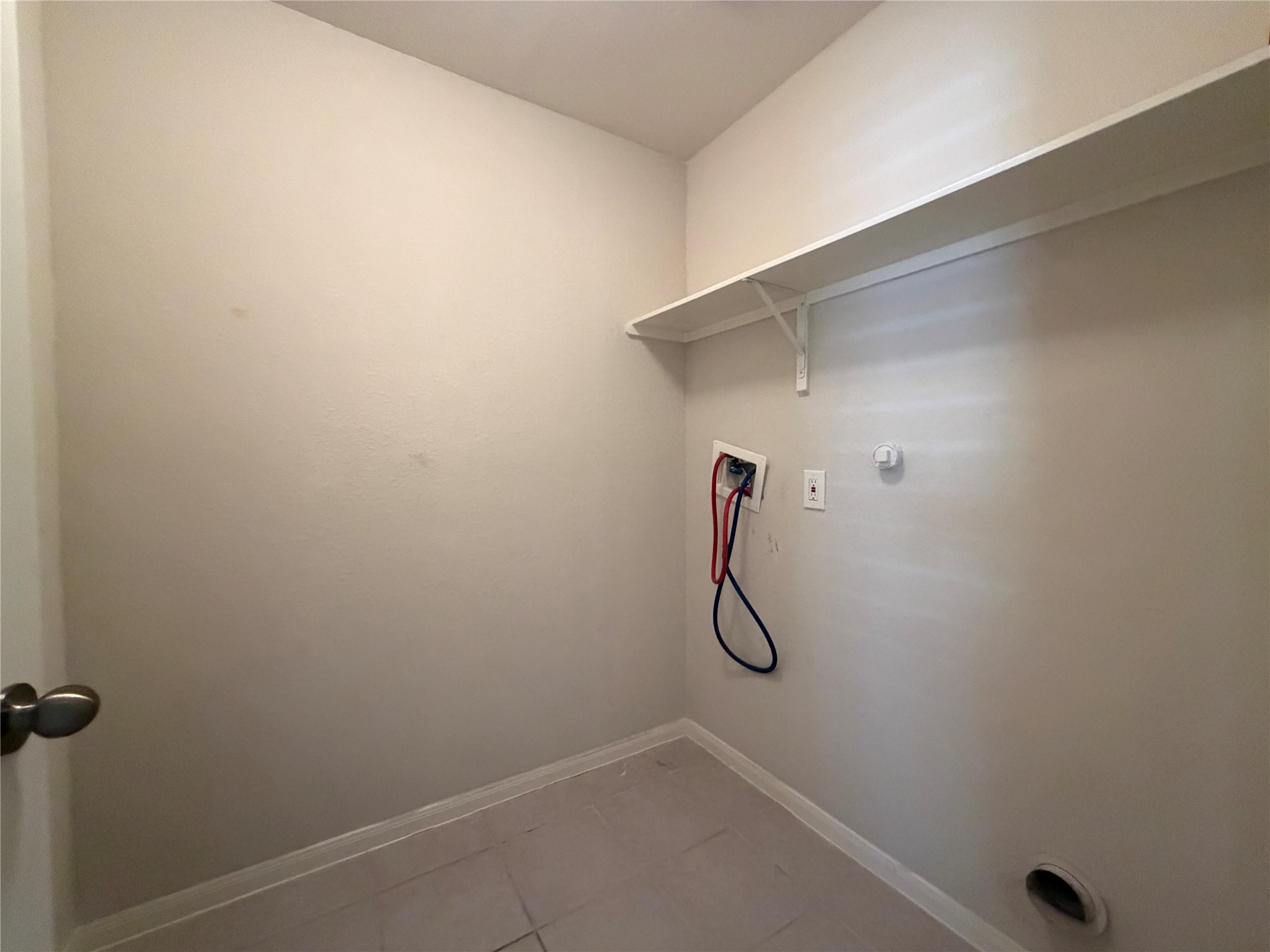 2406 Blue Reef Drive Property Photo 18