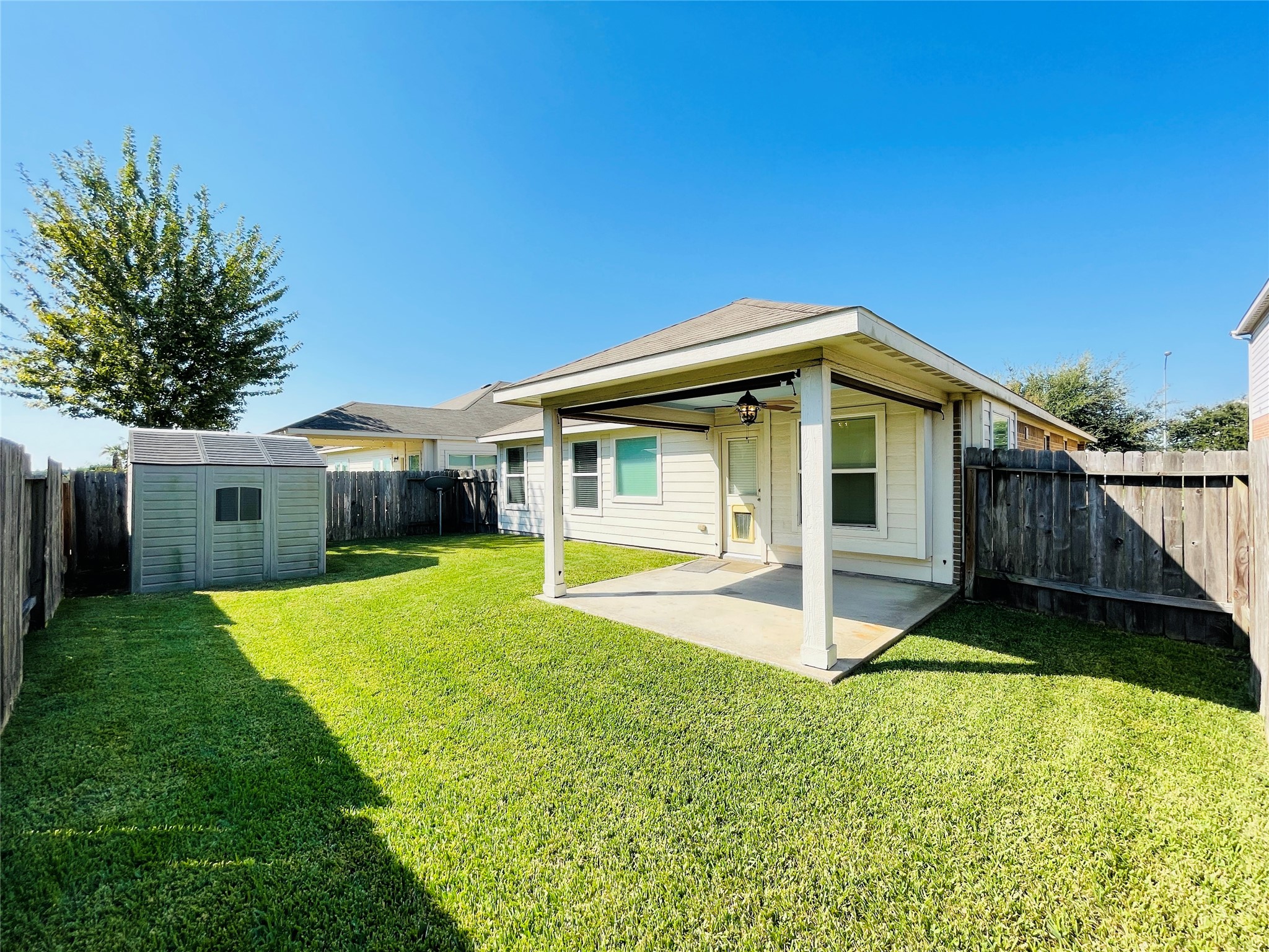 2406 Blue Reef Drive Property Photo 21