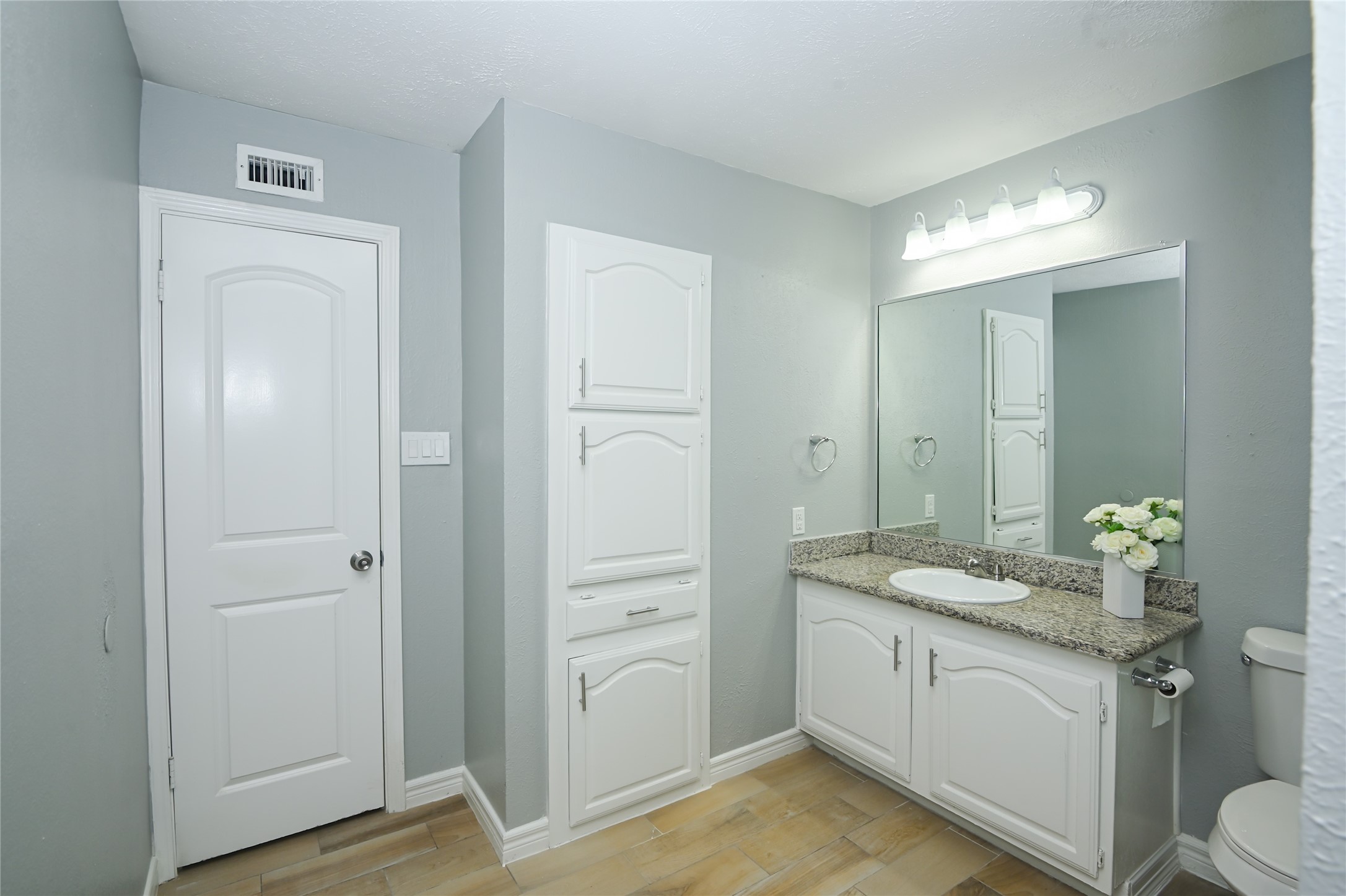7206 La Granada Drive Property Photo 26