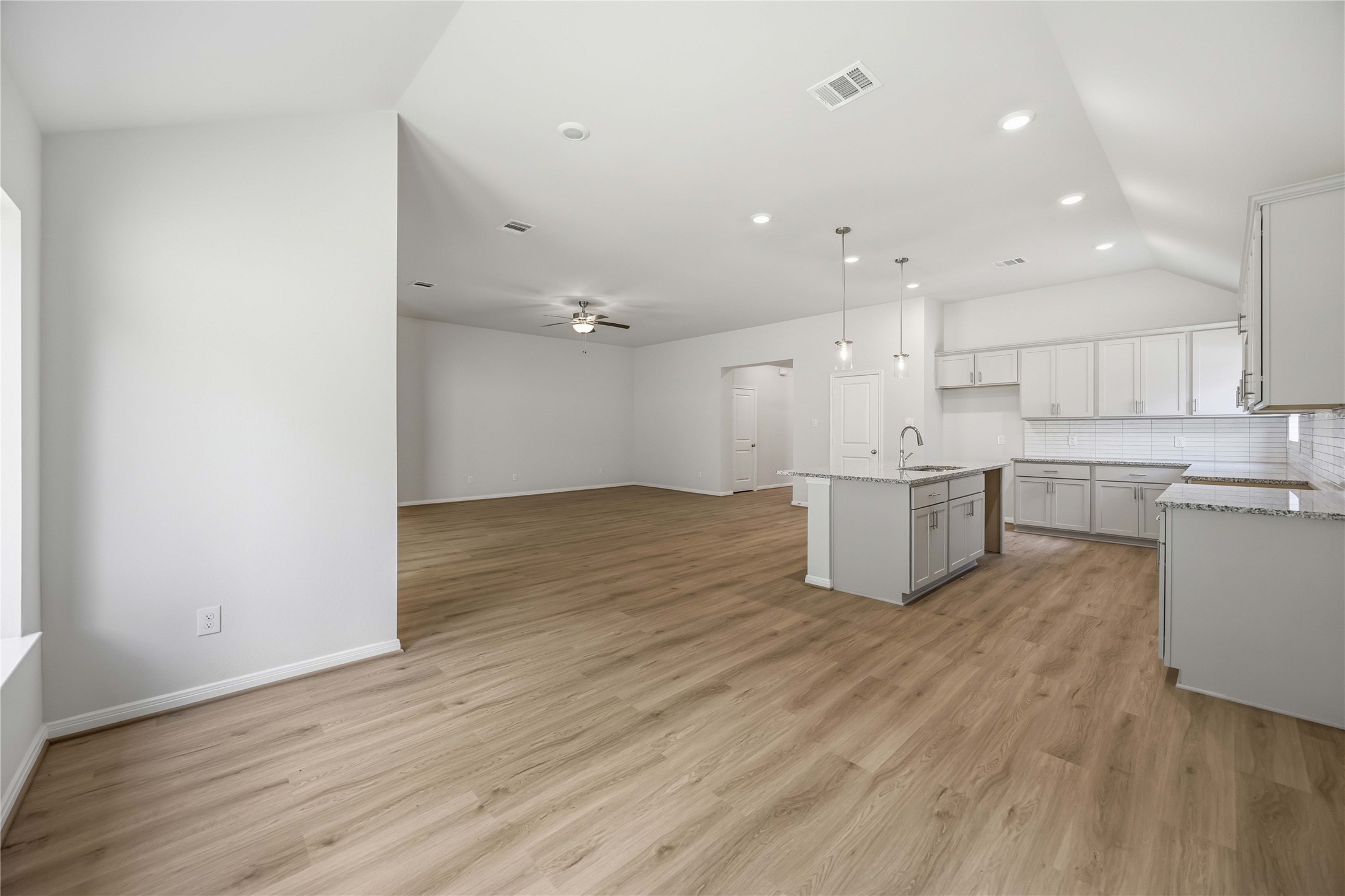2830 River Juniper Lane Property Photo 10