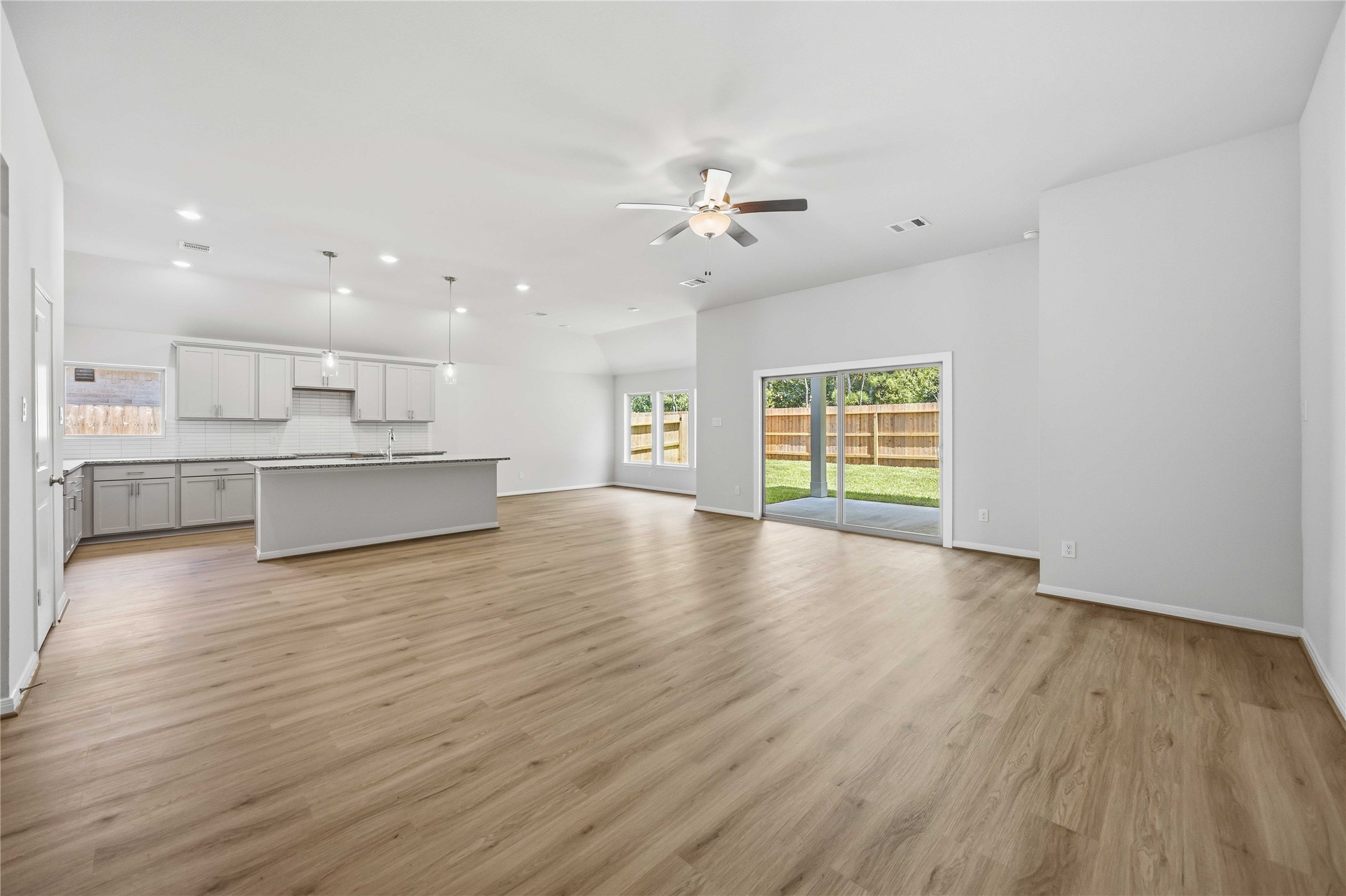 2830 River Juniper Lane Property Photo 11