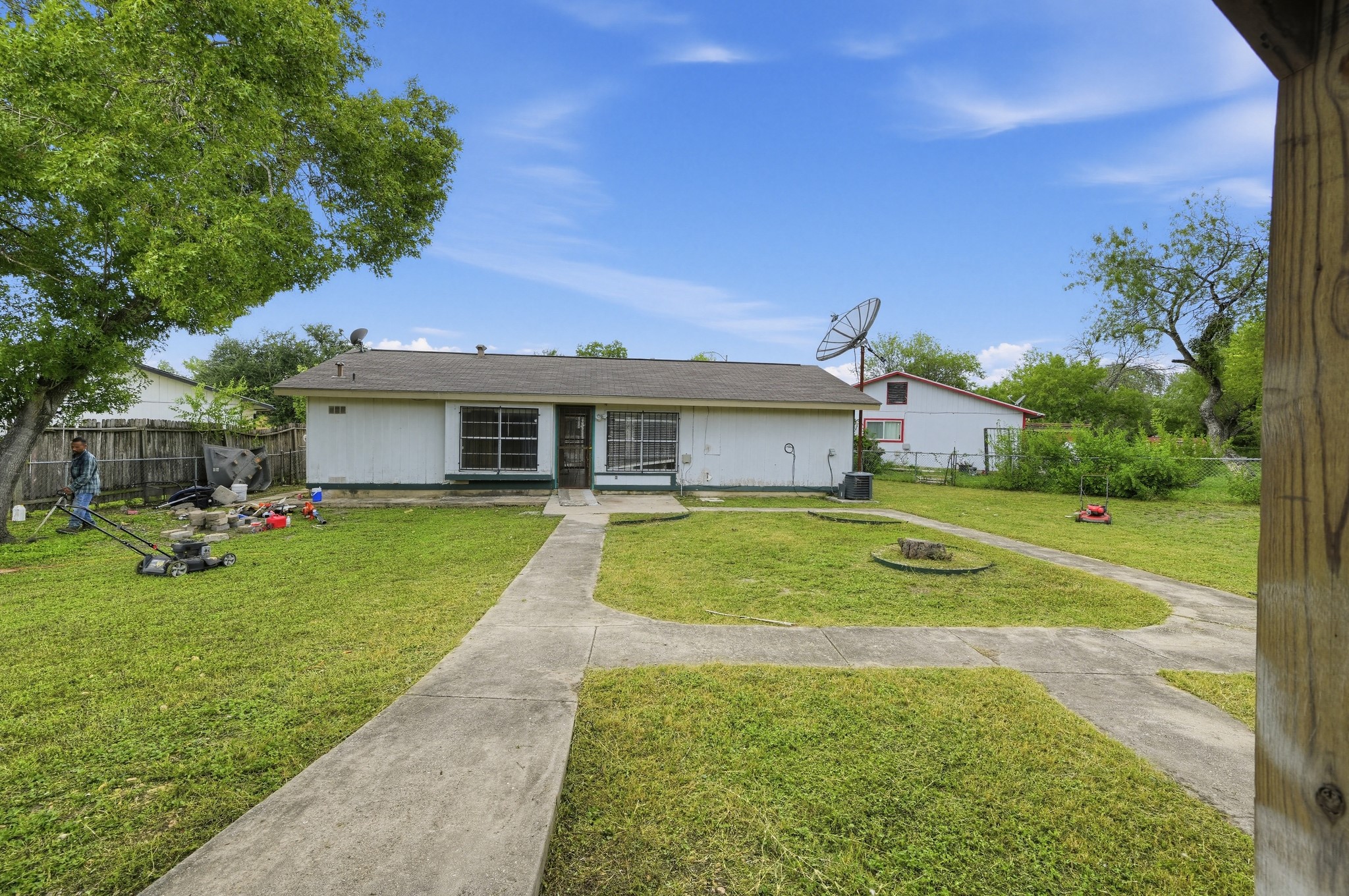 5302 Pirate Cove Property Photo 5