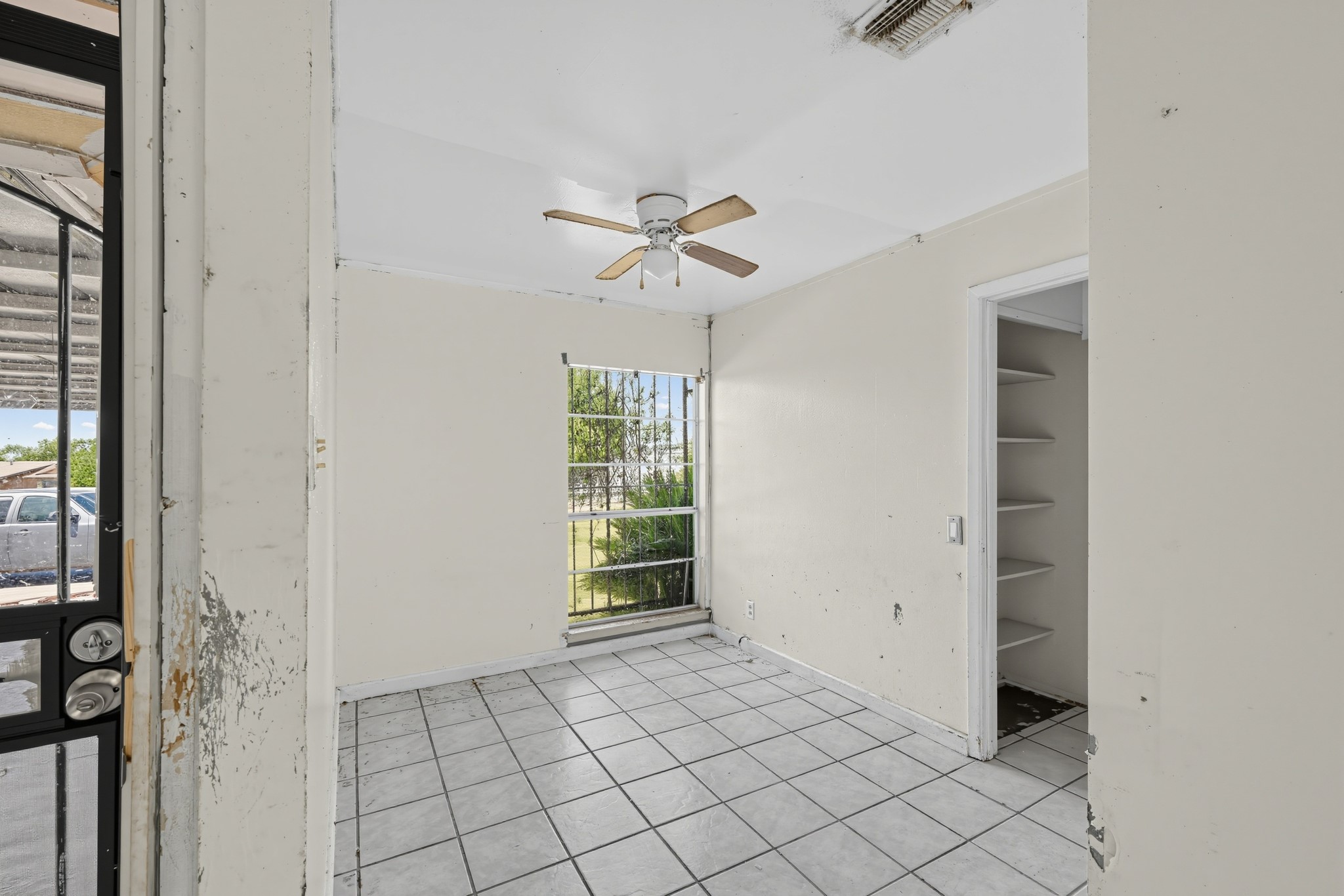 5302 Pirate Cove Property Photo 12