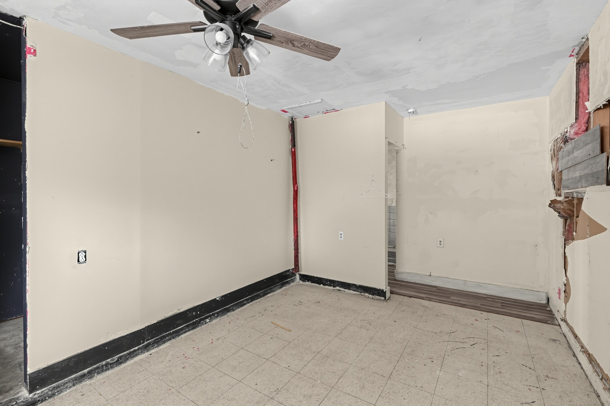 5302 Pirate Cove Property Photo 14