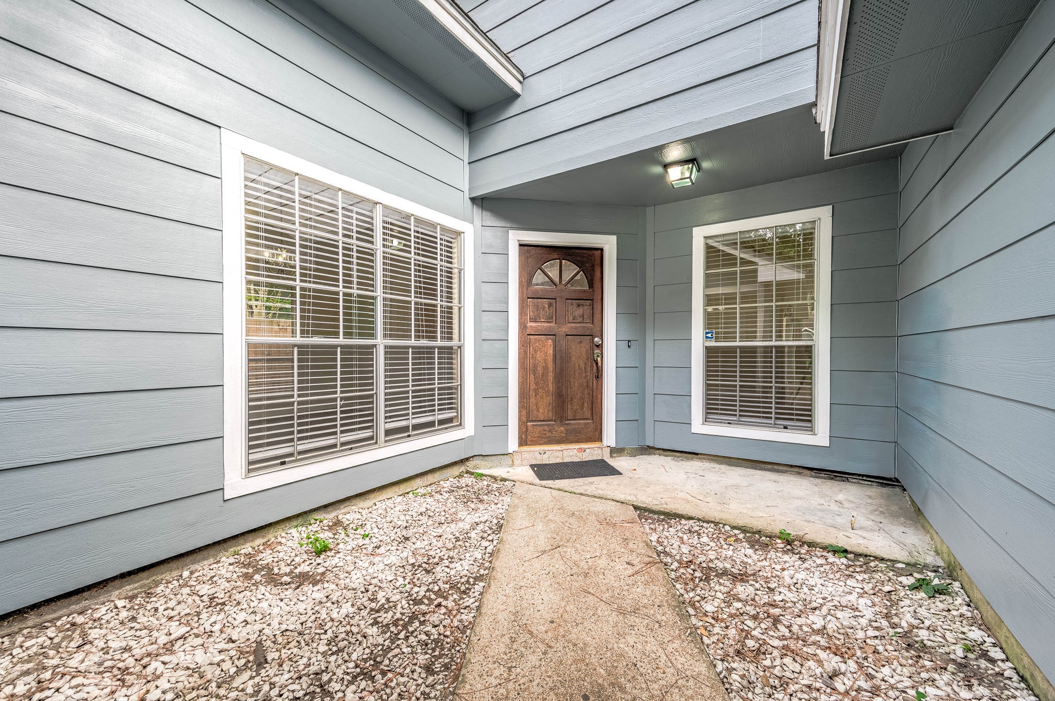 15607 Barbarossa Drive Property Photo 6