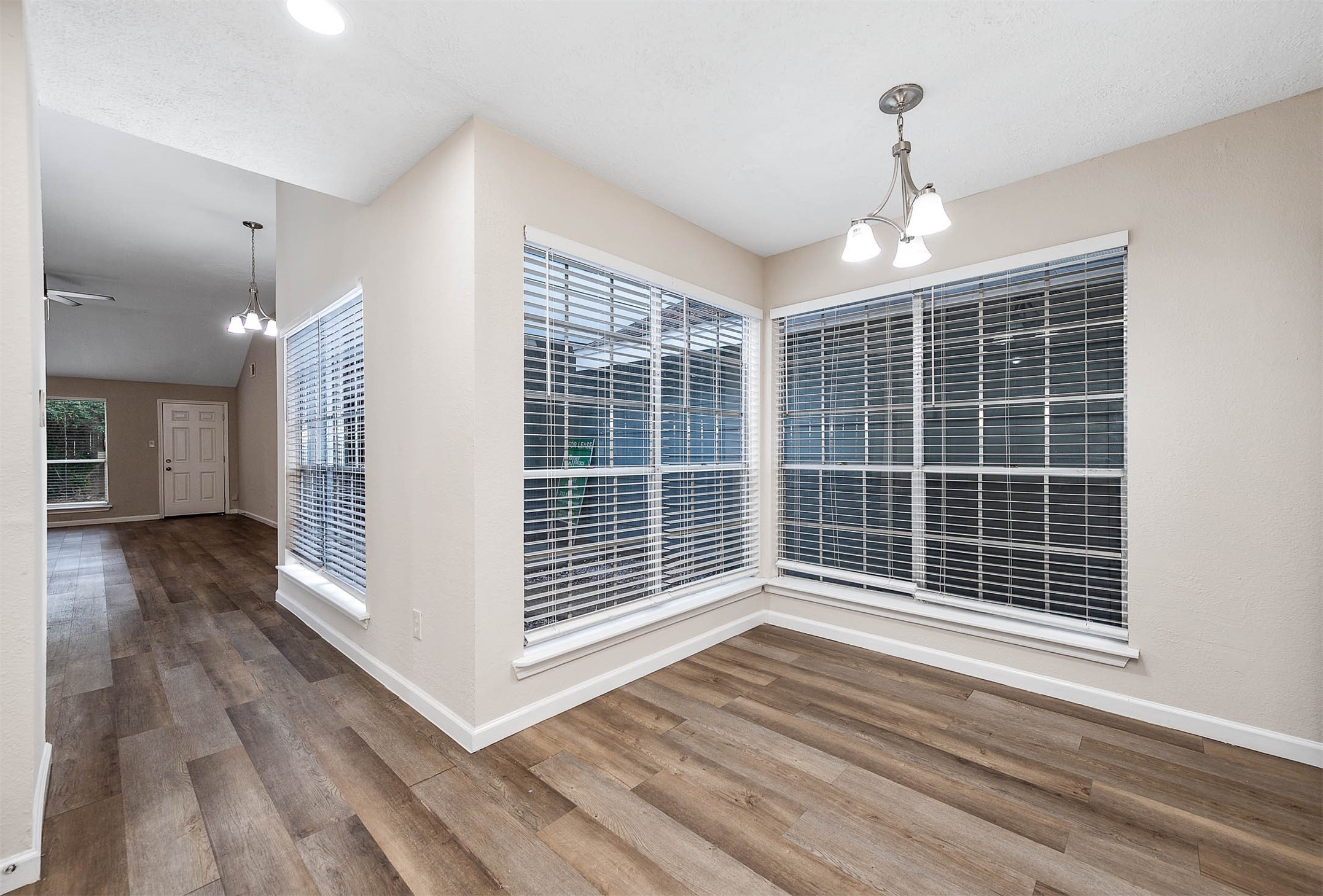15607 Barbarossa Drive Property Photo 15