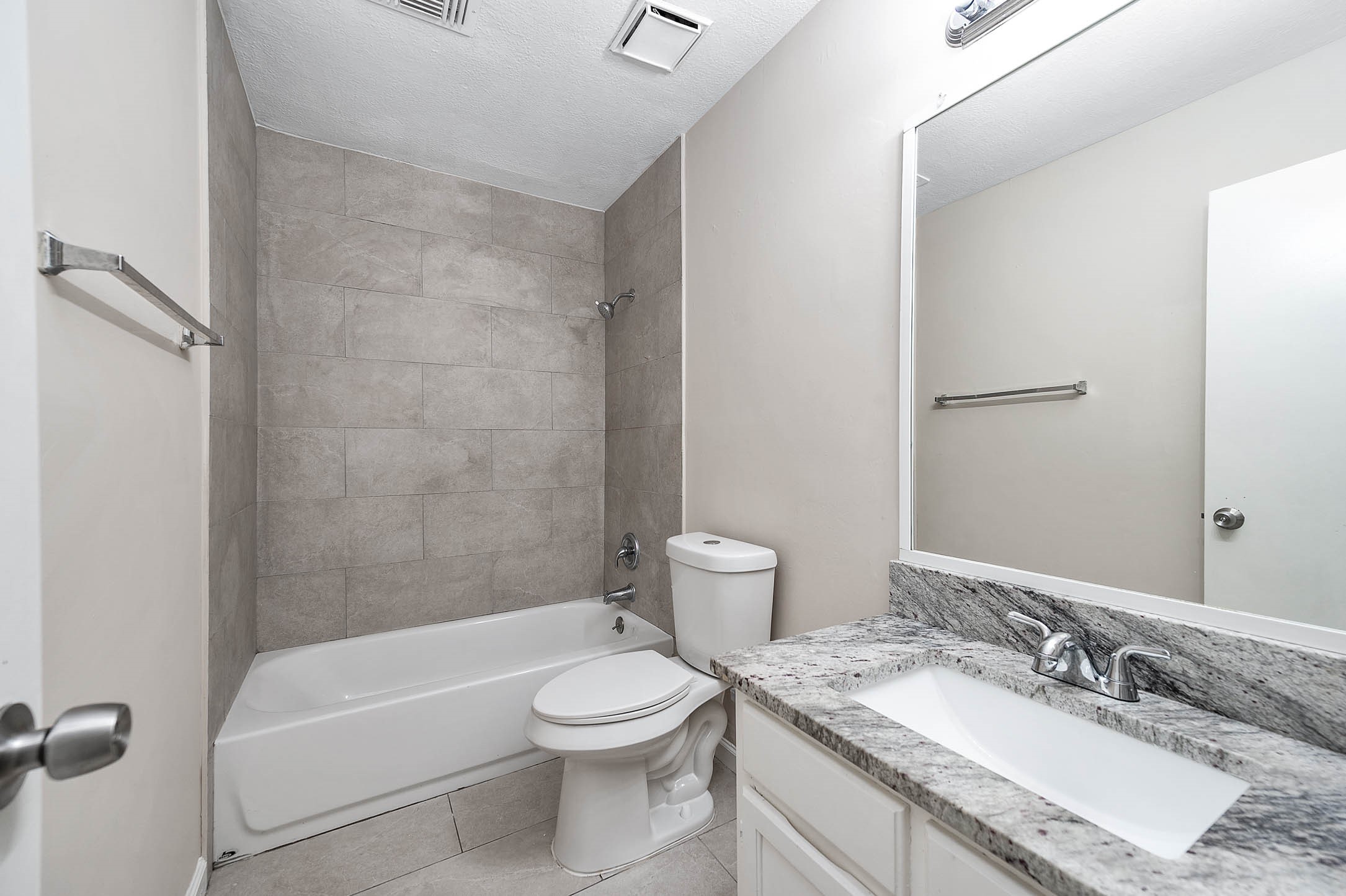 15607 Barbarossa Drive Property Photo 18
