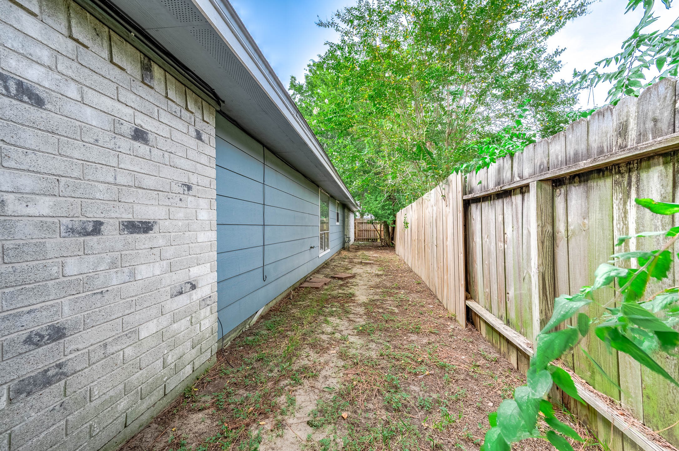 15607 Barbarossa Drive Property Photo 28