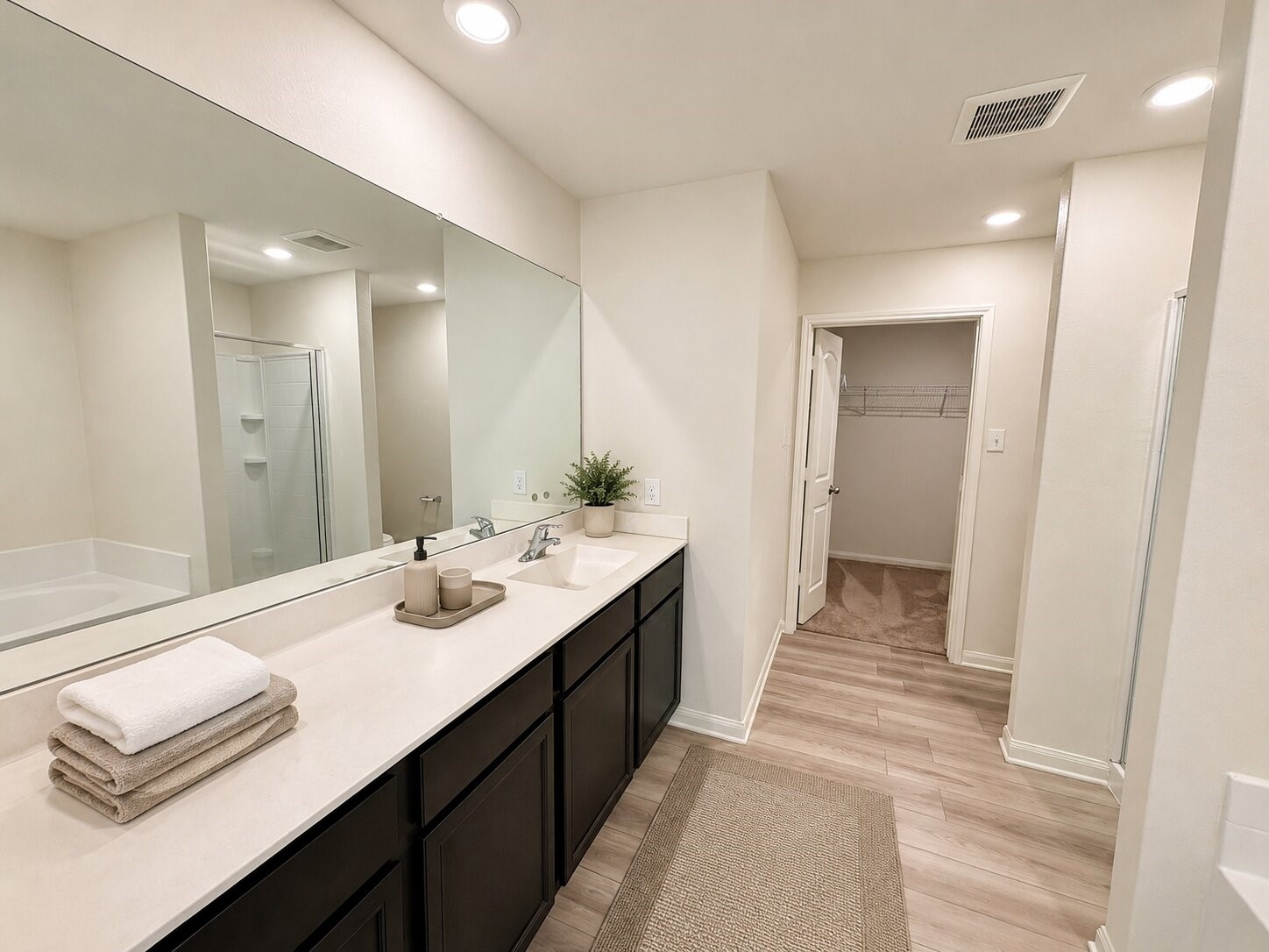 7942 Vacek Meadows Loop Property Photo 12