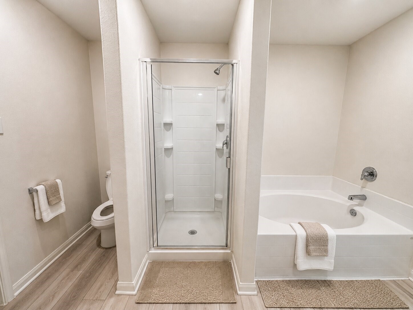 7942 Vacek Meadows Loop Property Photo 14