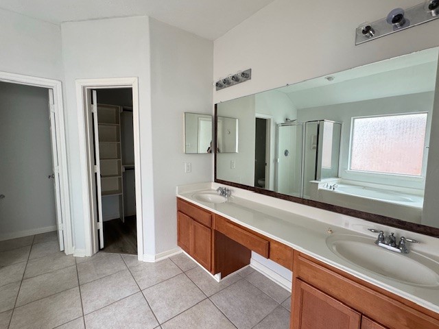 6834 Great Oaks Shadow Drive Property Photo 11
