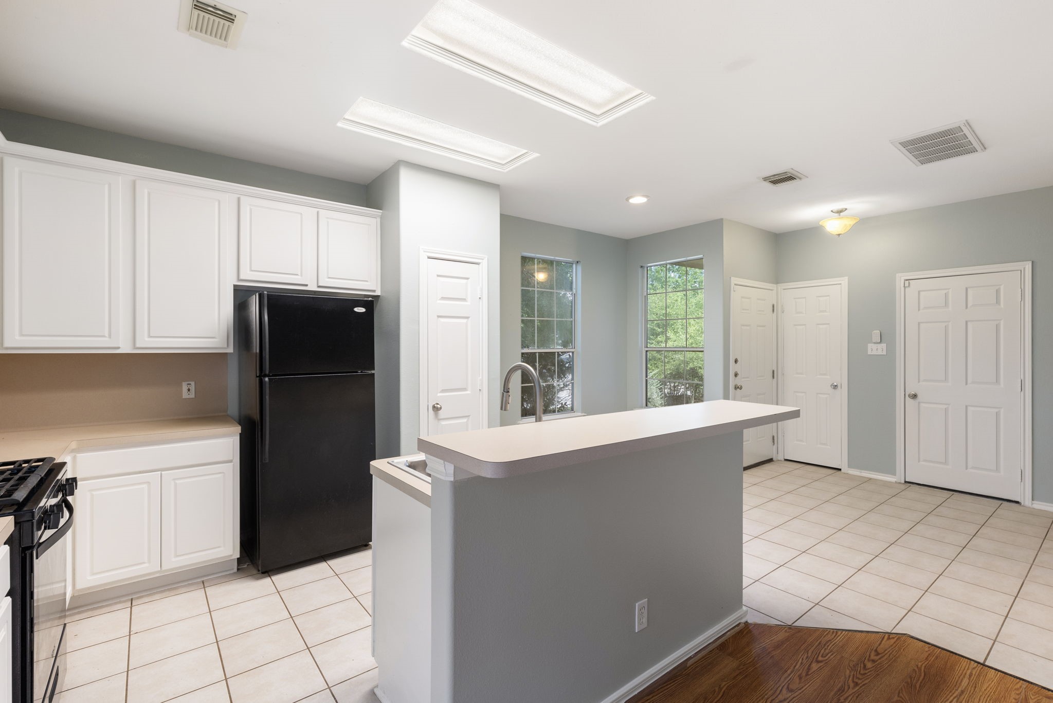 229 E Summerhaze Circle Property Photo 12