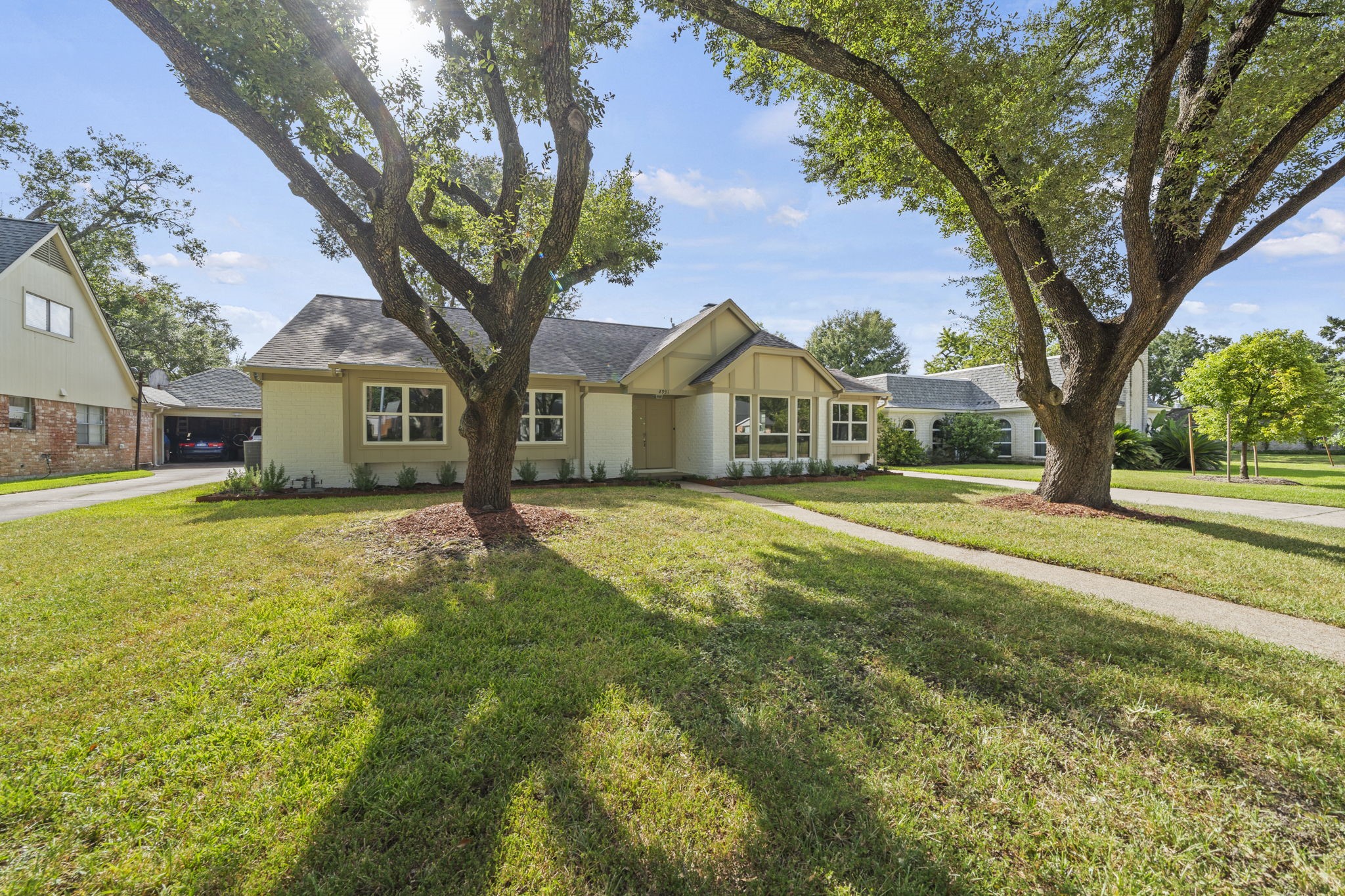 2931 Kevin Lane Property Photo 4