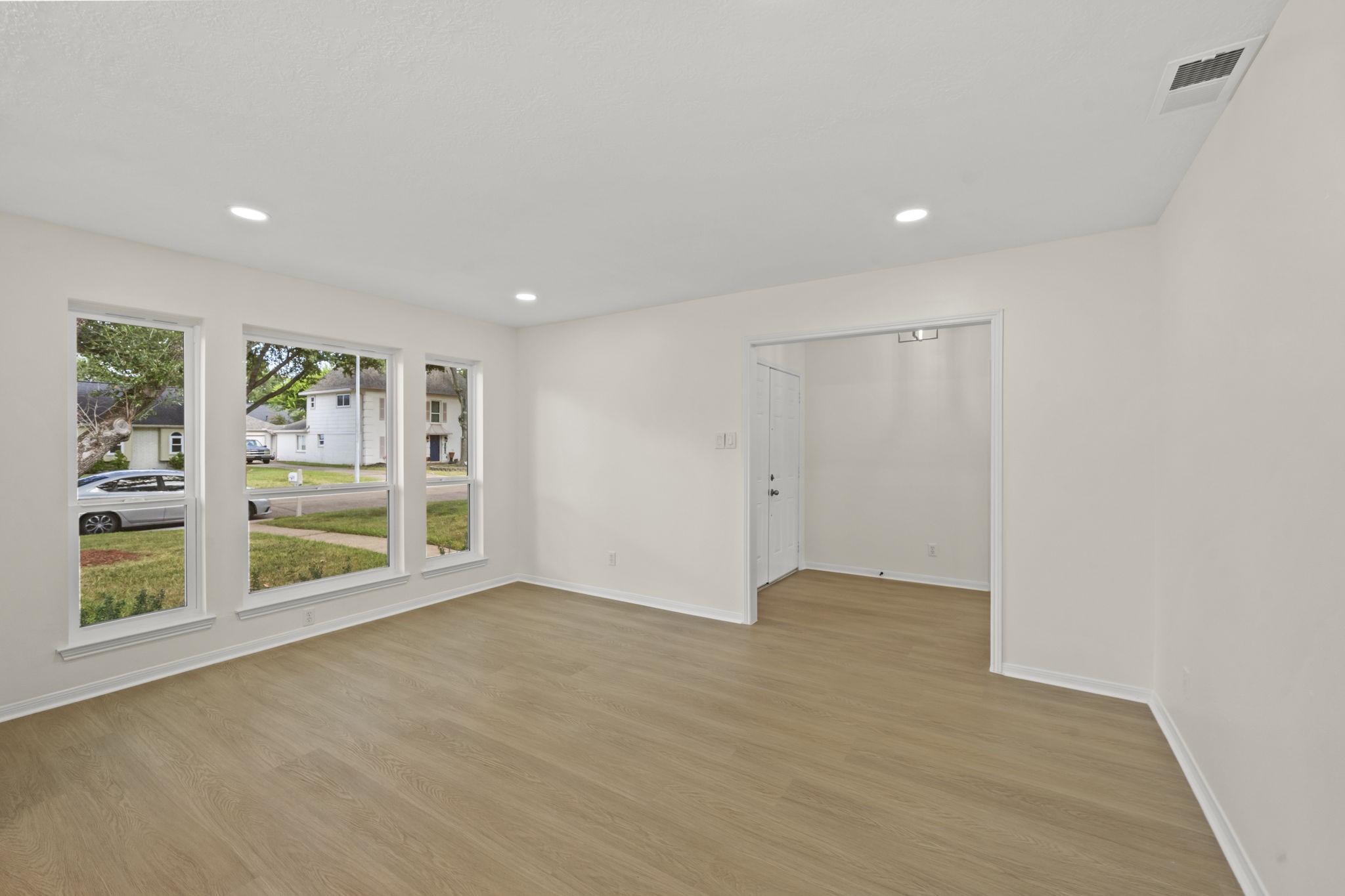 2931 Kevin Lane Property Photo 9
