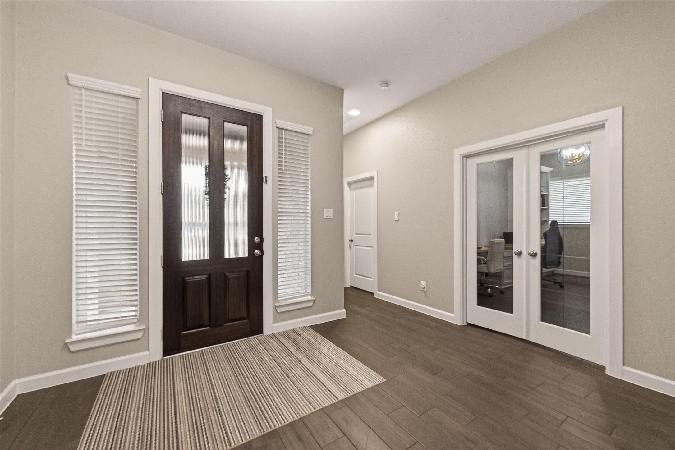 2706 Ripe Amber Cup Court Property Photo 4