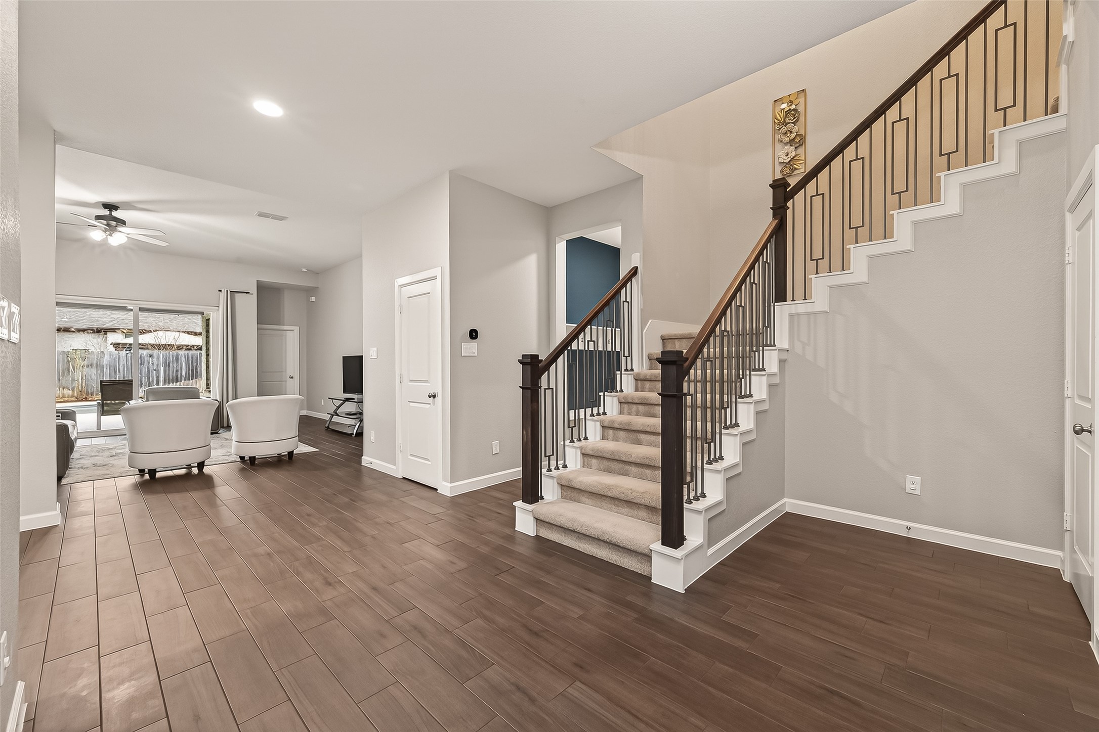 2706 Ripe Amber Cup Court Property Photo 5