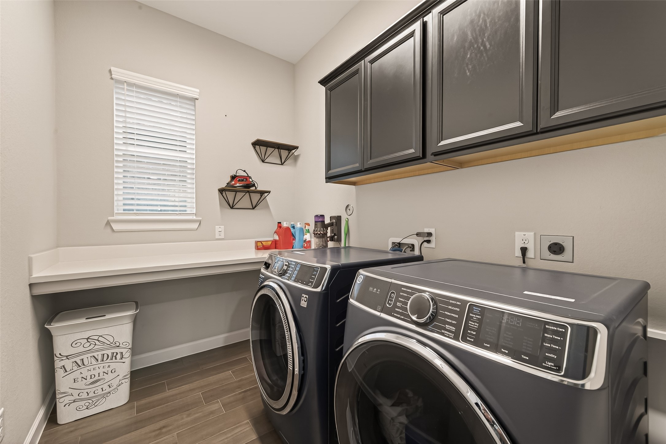 2706 Ripe Amber Cup Court Property Photo 19