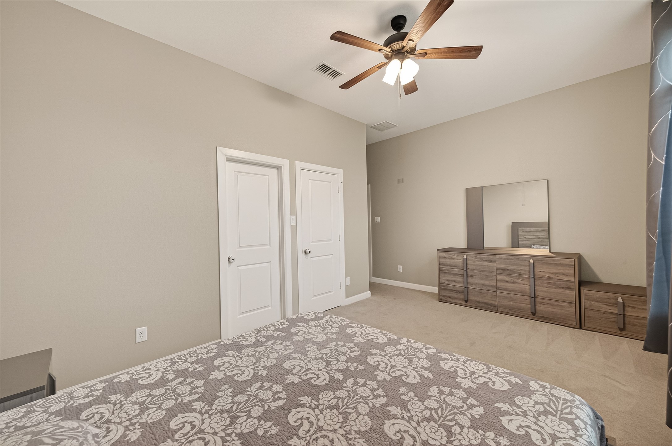2706 Ripe Amber Cup Court Property Photo 26