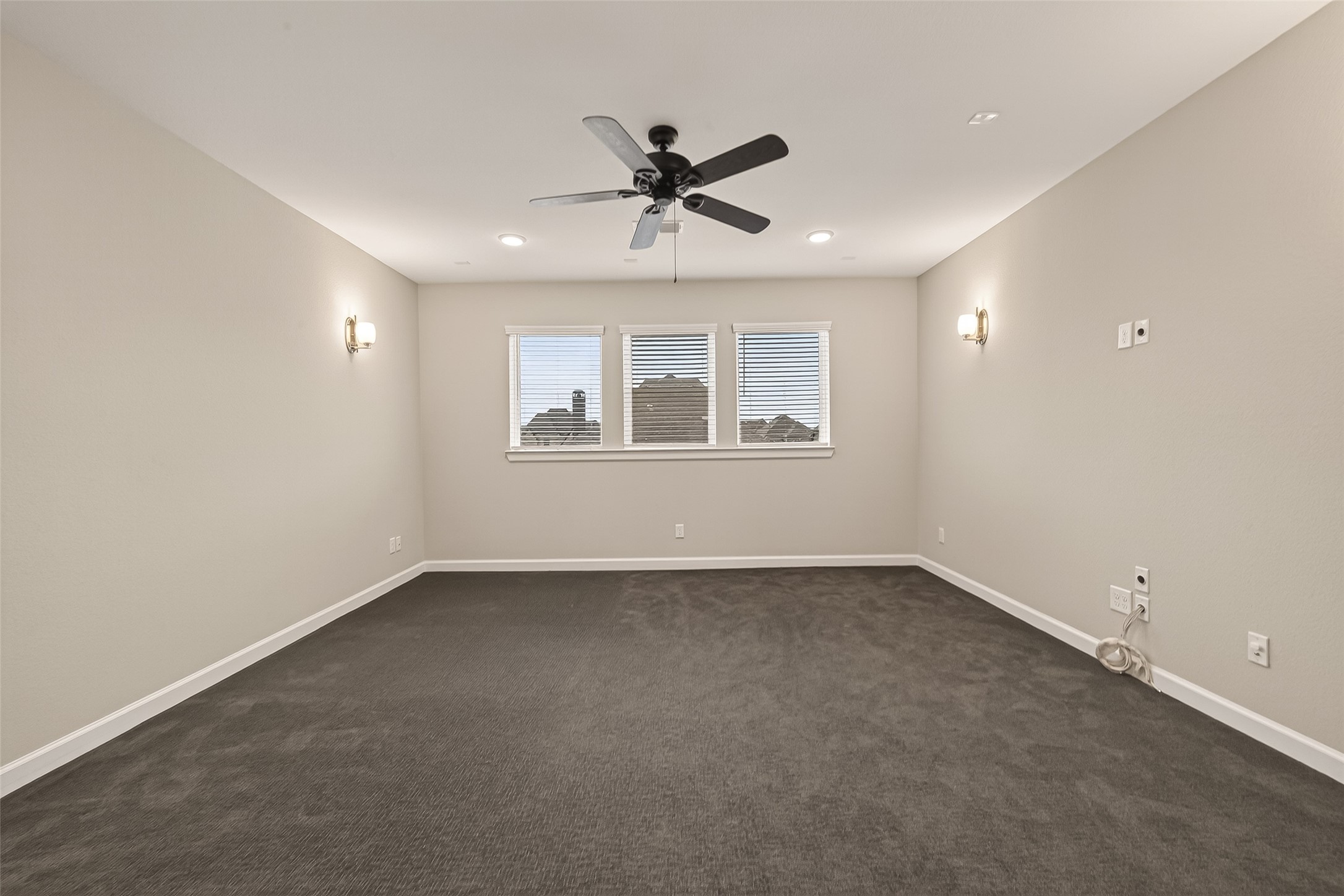 2706 Ripe Amber Cup Court Property Photo 35