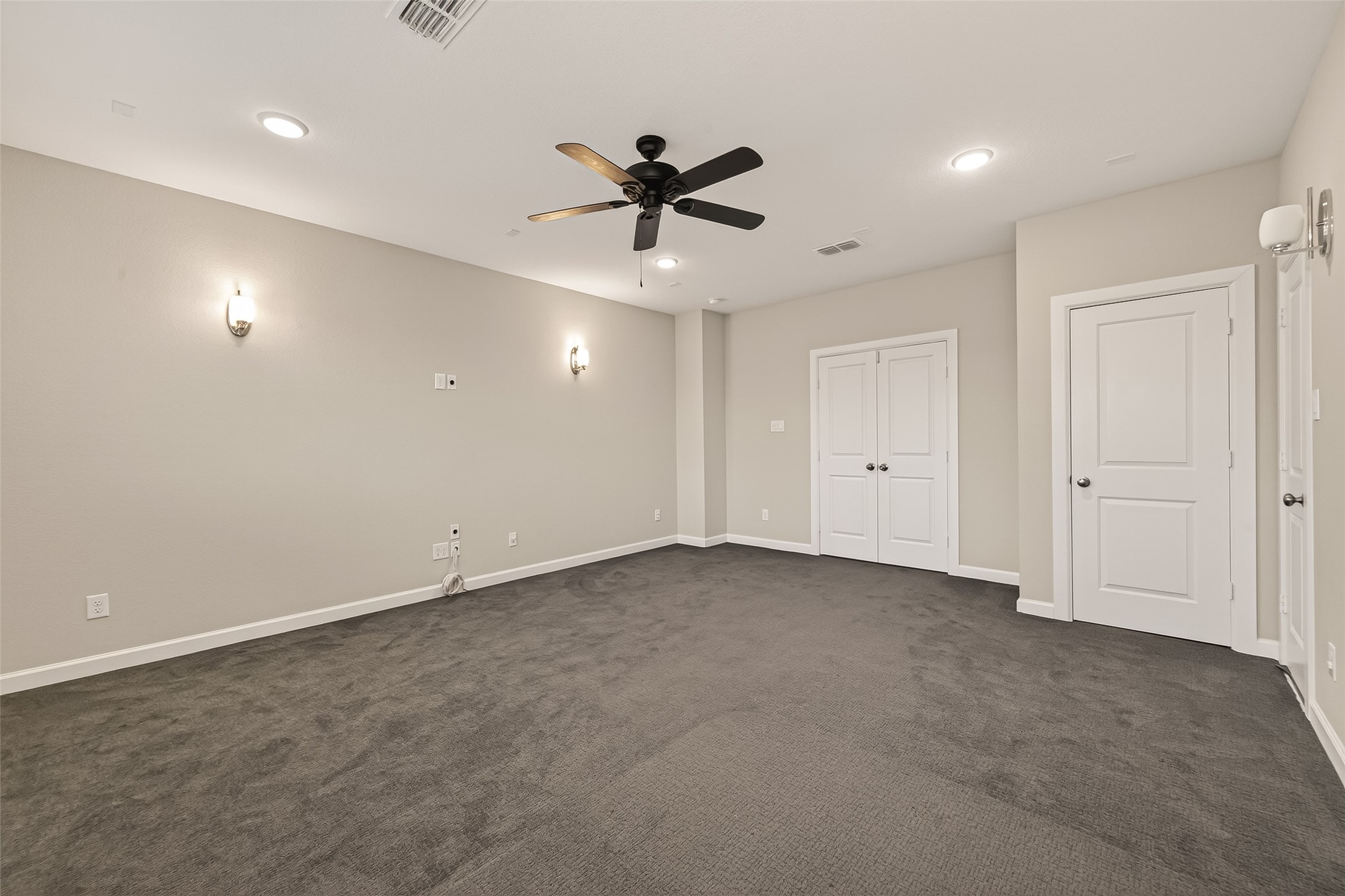 2706 Ripe Amber Cup Court Property Photo 36