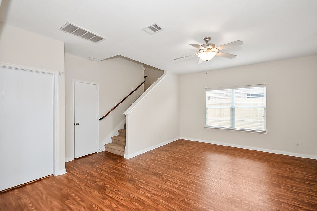 1014 Vernage Road Property Photo 3