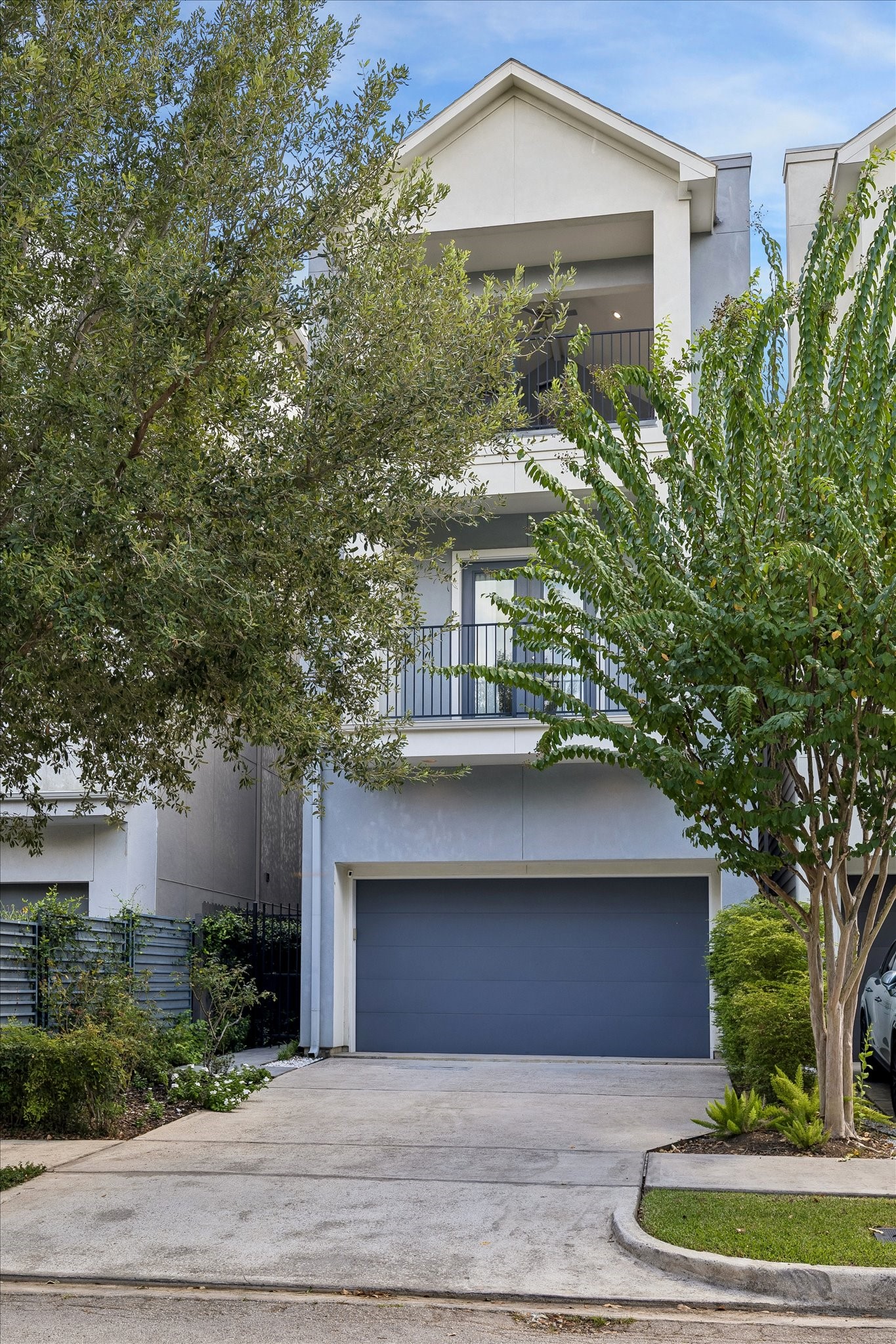 305 Peden Street Property Photo 1