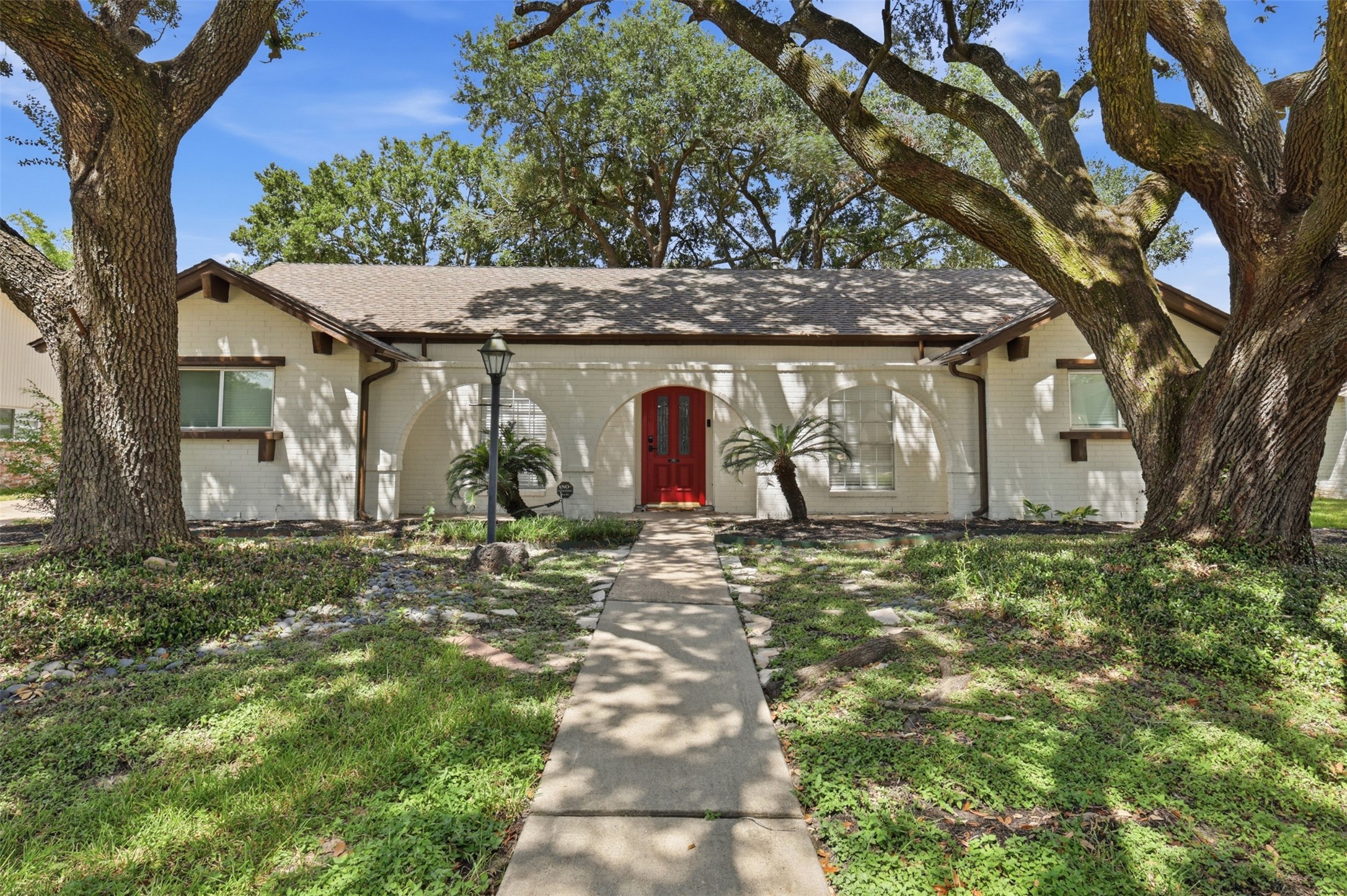 11507 Barwood Bend Drive Property Photo 1