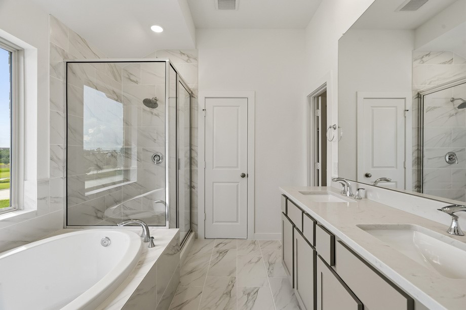 16710 Skylark Forest Drive Property Photo 13
