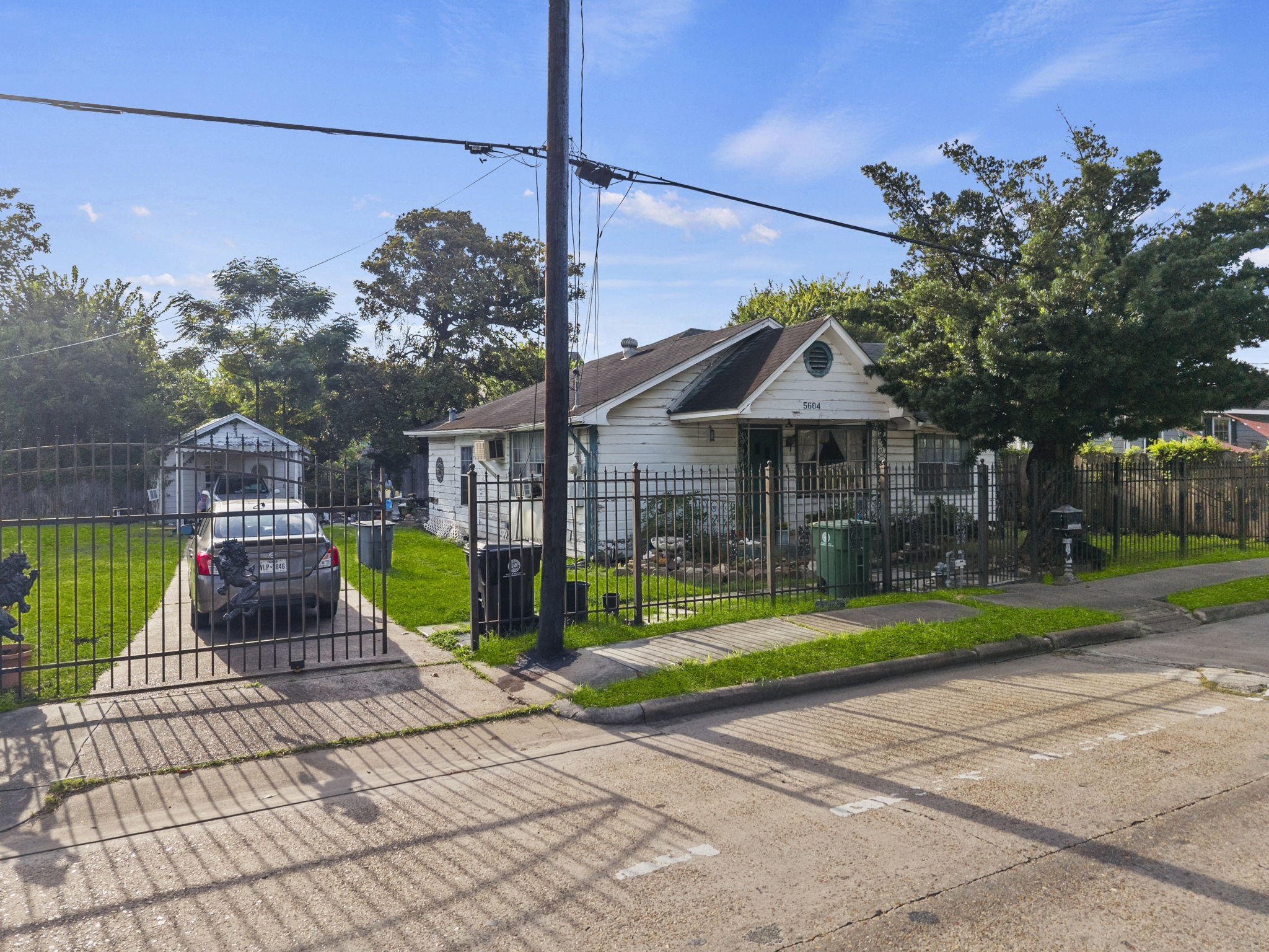 5604 Elysian Street Property Photo 3
