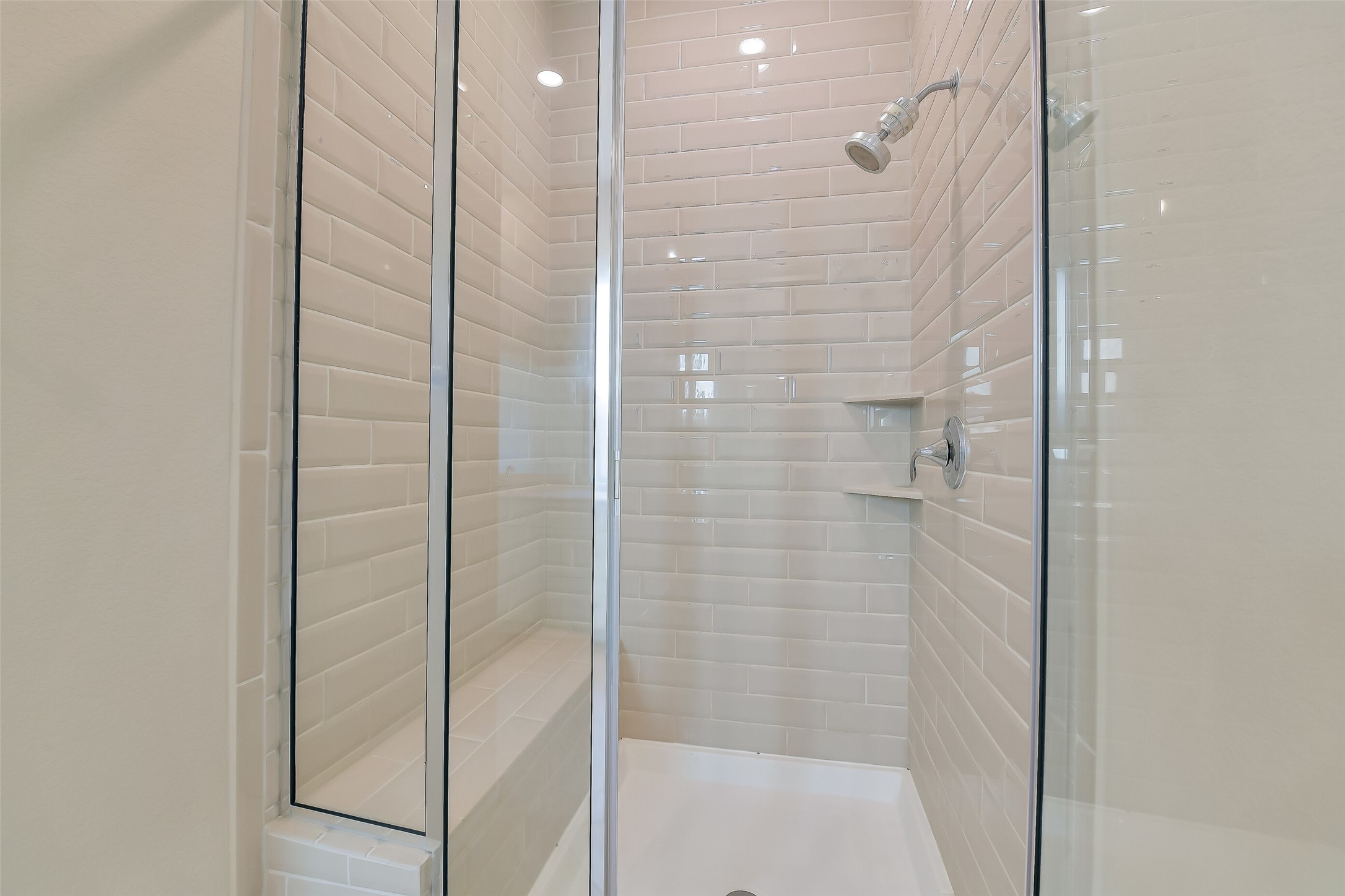 1439 Northwood Bluff Lane Property Photo 18