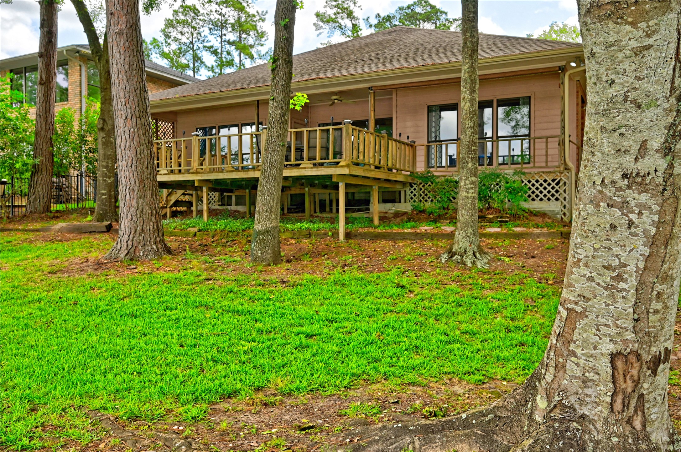 1925 East Lake Drive Property Photo 34
