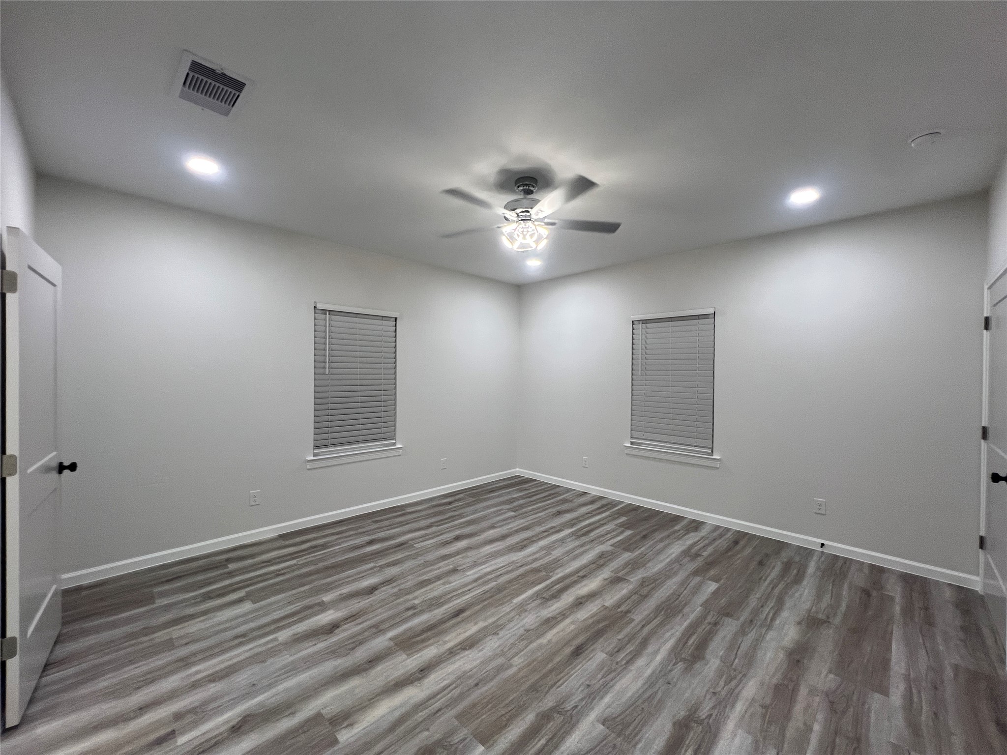 817 Center Street Property Photo 19
