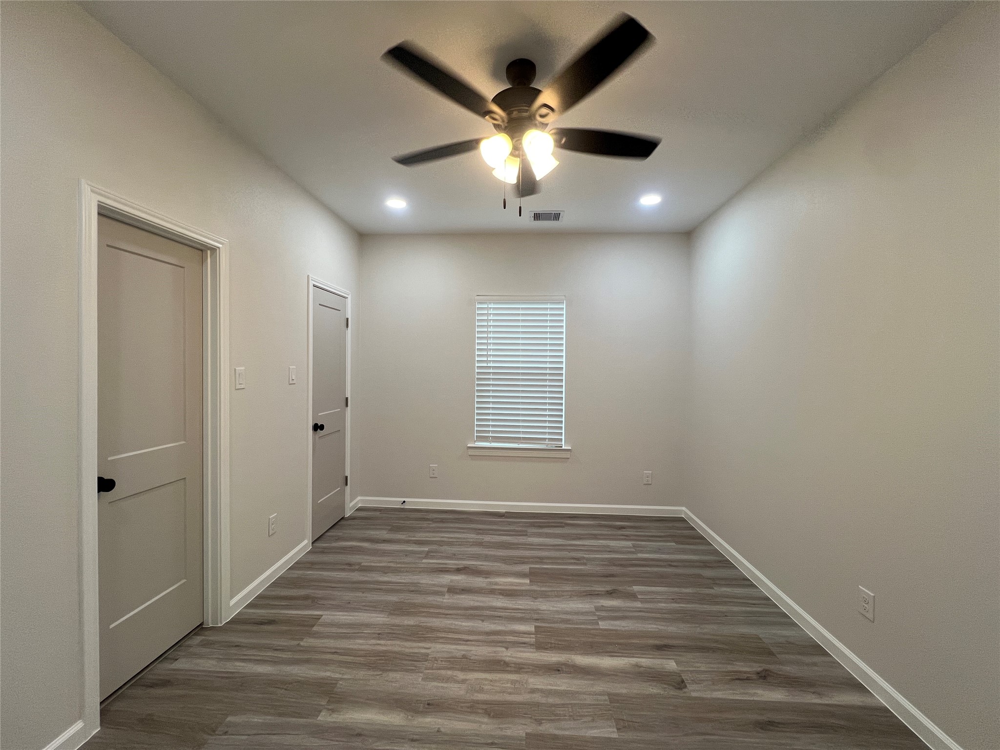 817 Center Street Property Photo 25