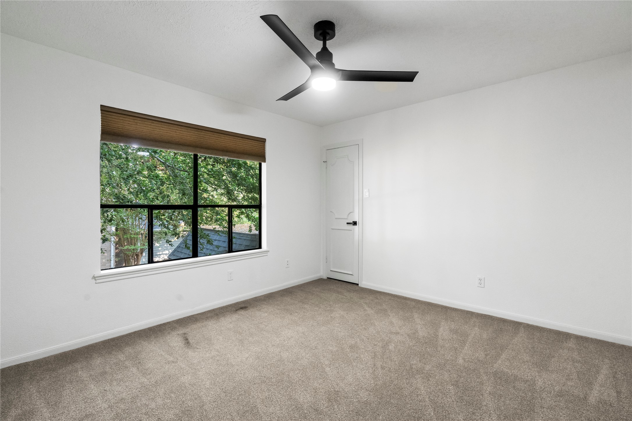 10911 Riverview Drive Property Photo 32