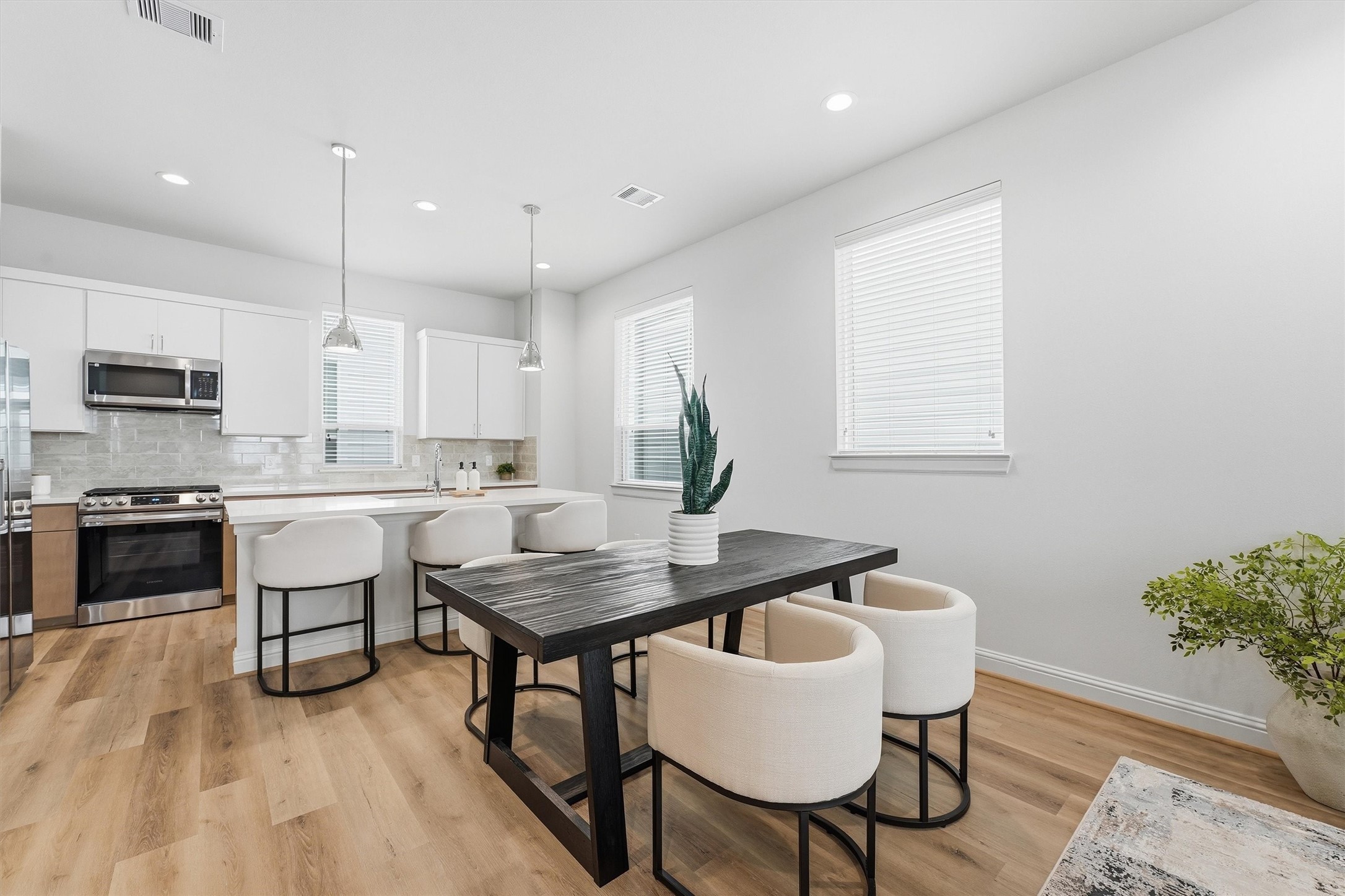 1804 Elysian Street Property Photo 4