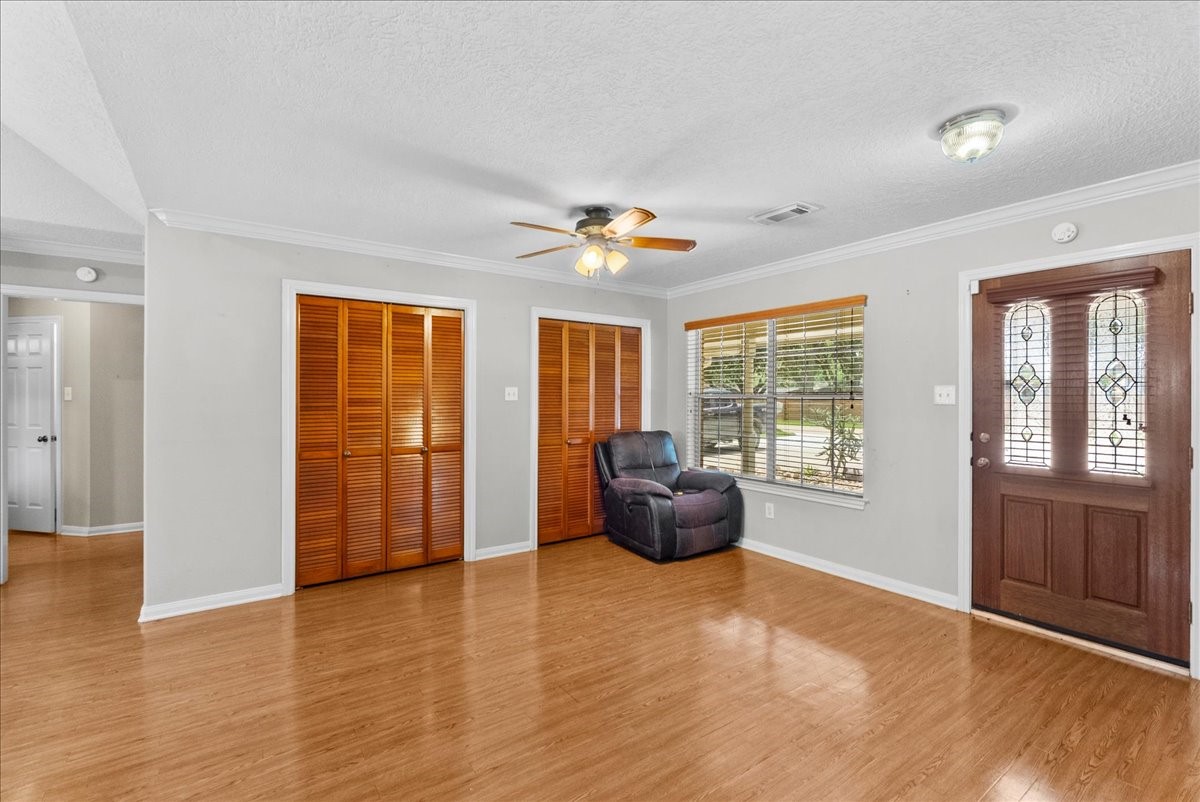 607 Sharondoah Drive Property Photo 7
