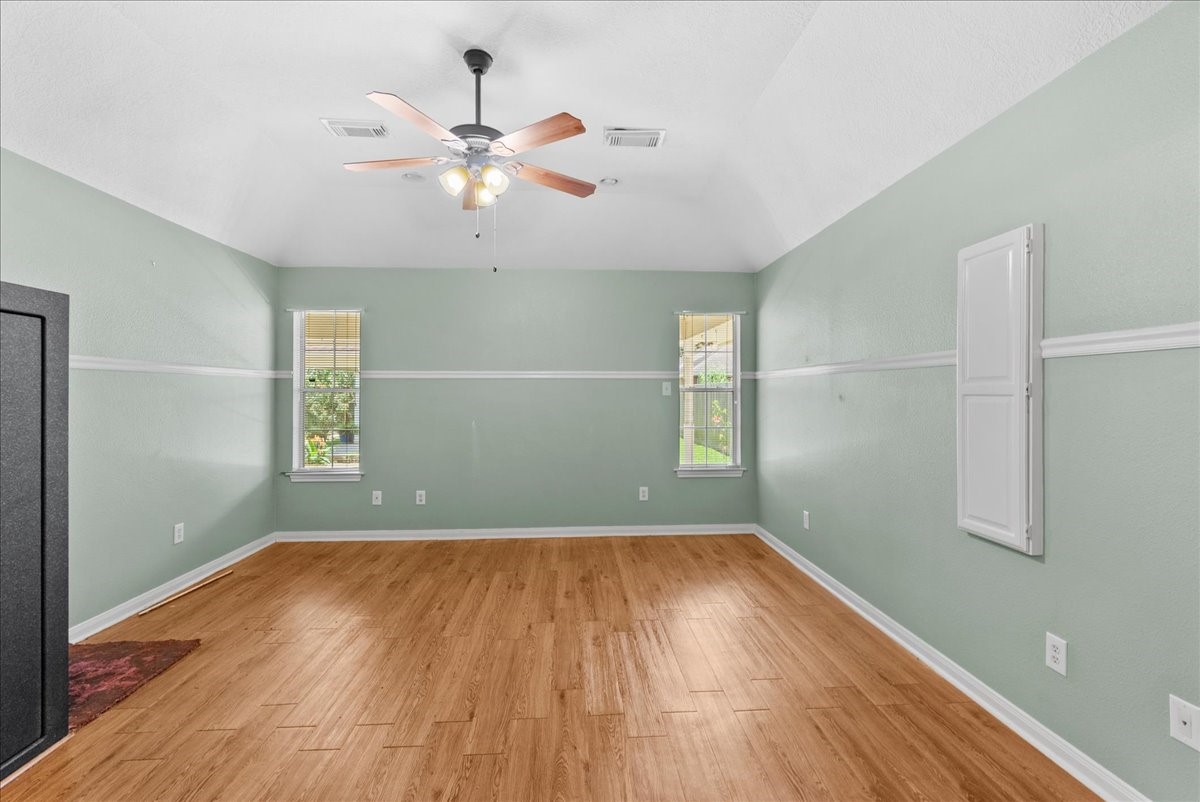 607 Sharondoah Drive Property Photo 17