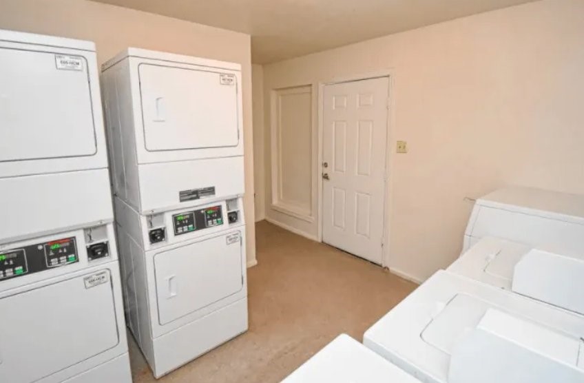 3444 Depot St Property Photo 6