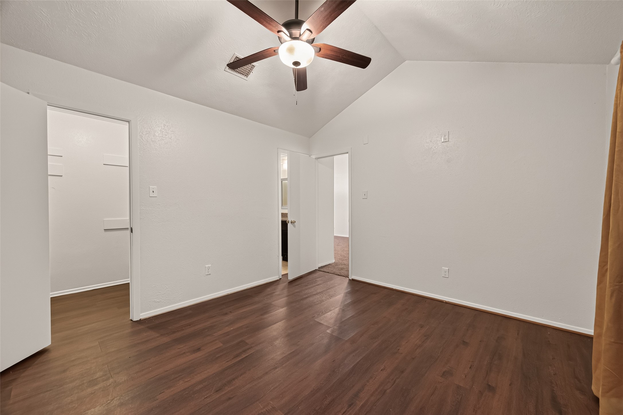 2714 S Brompton Drive Property Photo 32