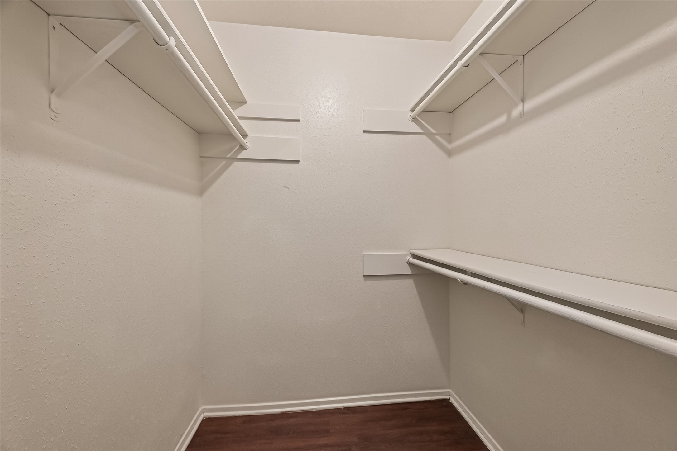 2714 S Brompton Drive Property Photo 36