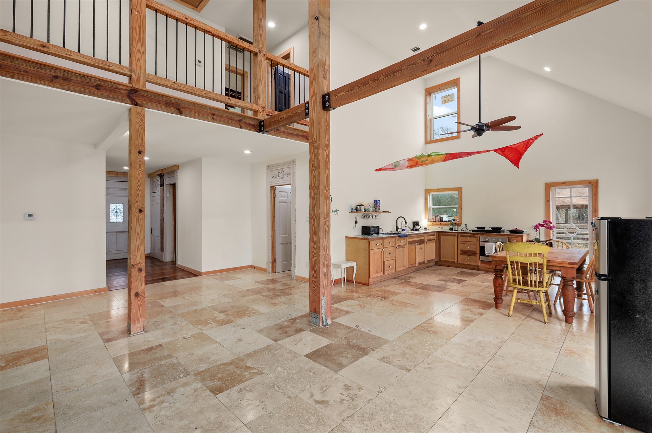 9009 Lazy Lane Property Photo 13