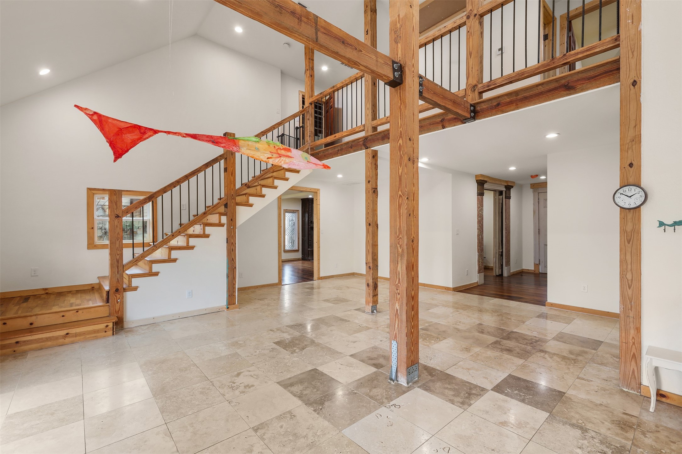 9009 Lazy Lane Property Photo 14